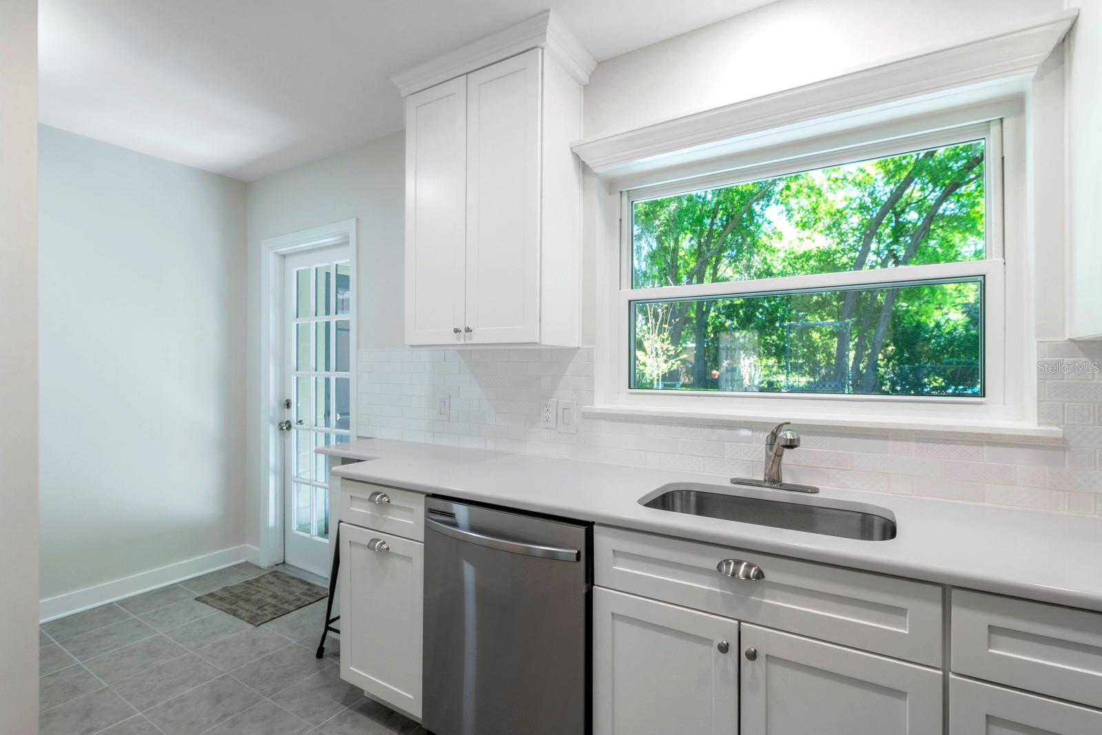 1210 N DONNELLY ST, MOUNT DORA, FL — photo 26
