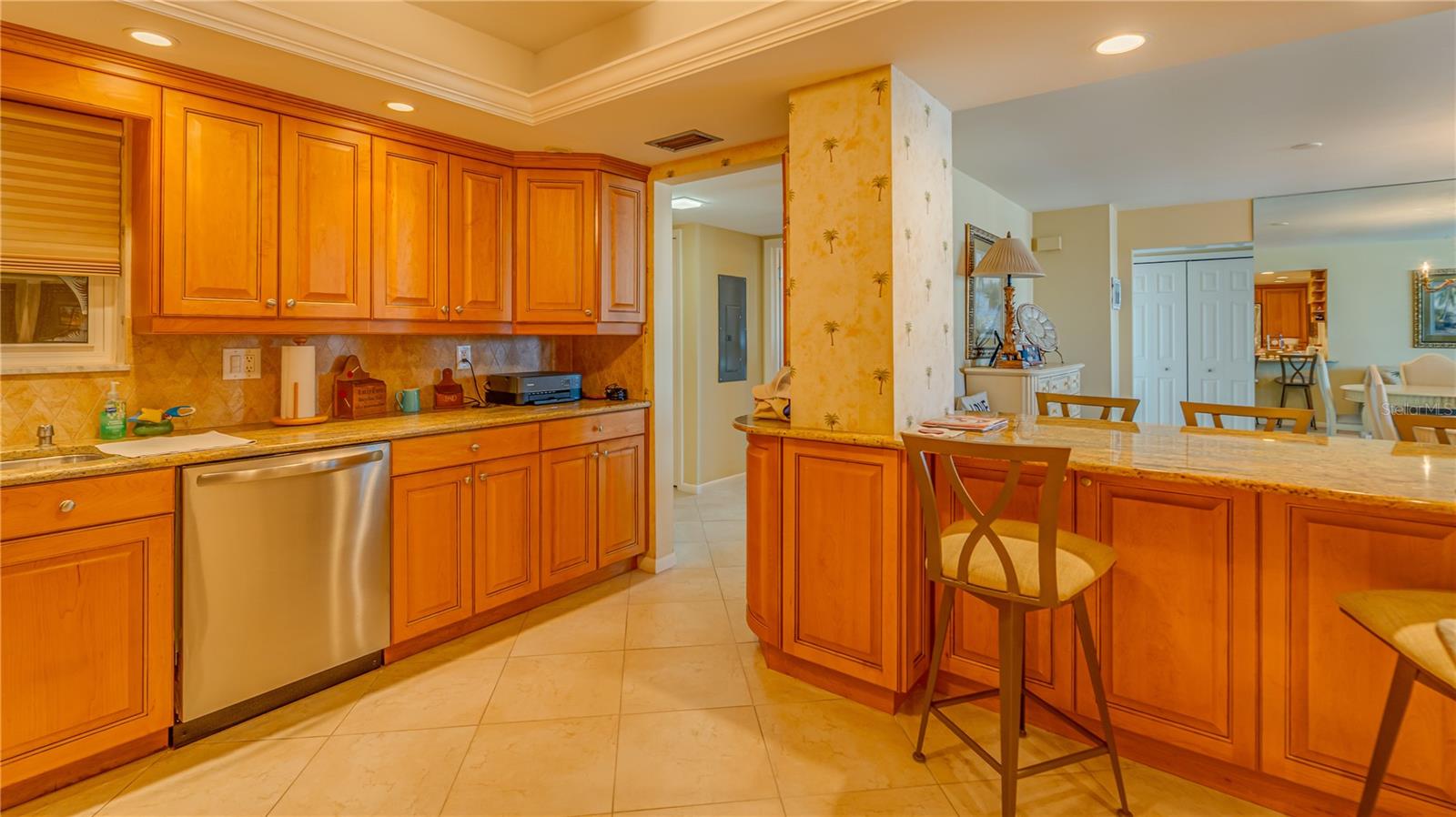 5200 BRITTANY DR S #1201, ST PETERSBURG, FL — photo 20