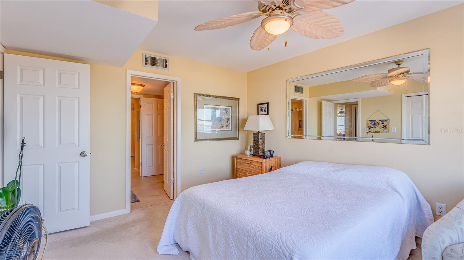 5200 BRITTANY DR S #1201, ST PETERSBURG, FL — photo 24