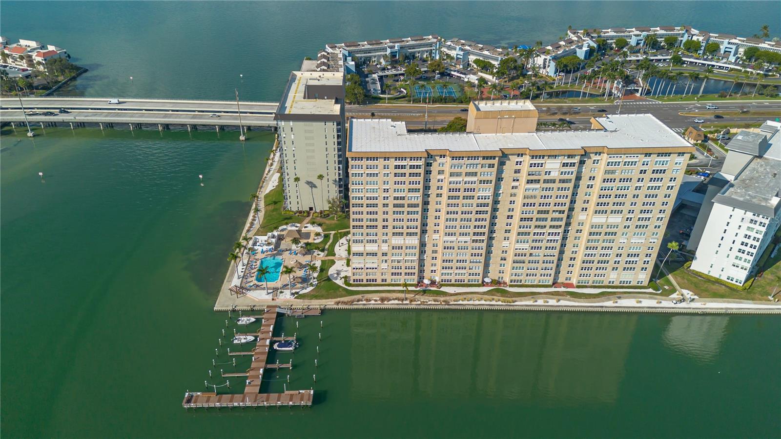 5200 BRITTANY DR S #1201, ST PETERSBURG, FL — photo 43