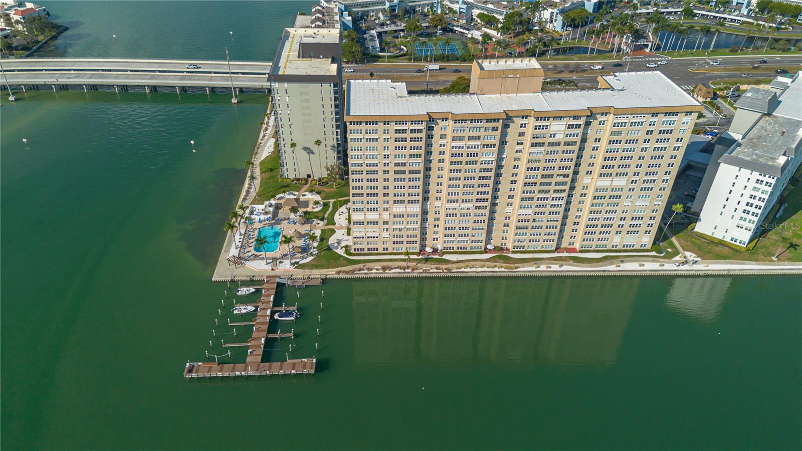 5200 BRITTANY DR S #1201, ST PETERSBURG, FL — photo 44