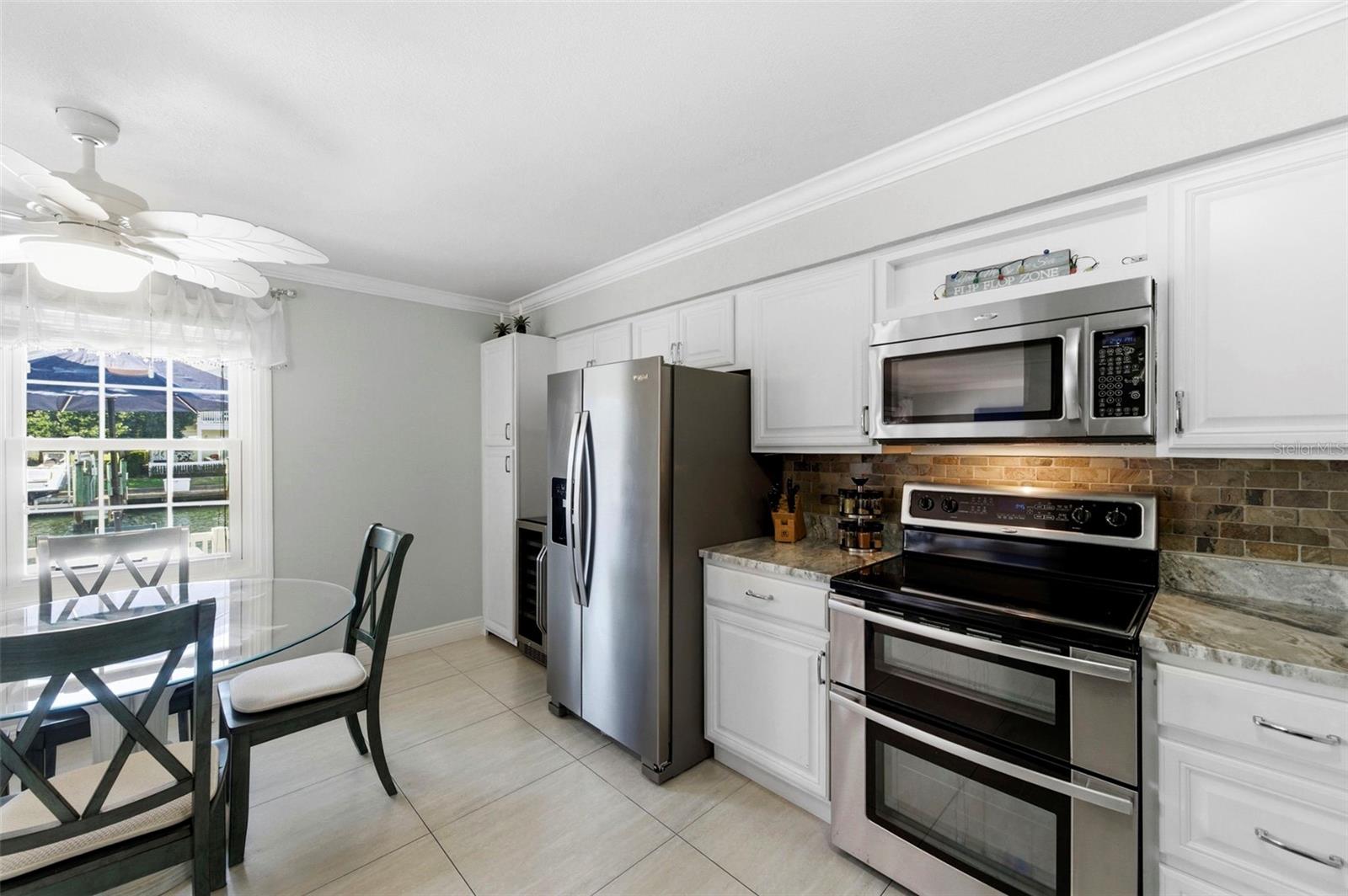 4911 COQUINA KEY DR SE #C, ST PETERSBURG, FL — photo 16