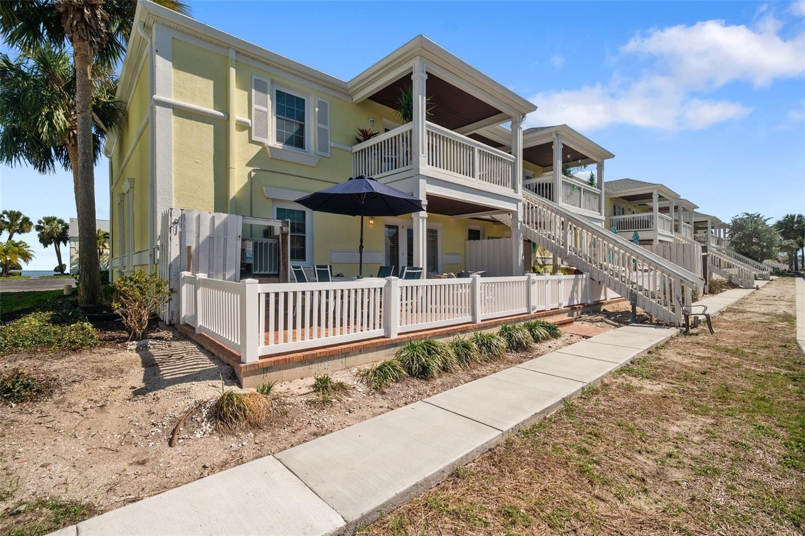 4911 COQUINA KEY DR SE #C, ST PETERSBURG, FL — photo 33