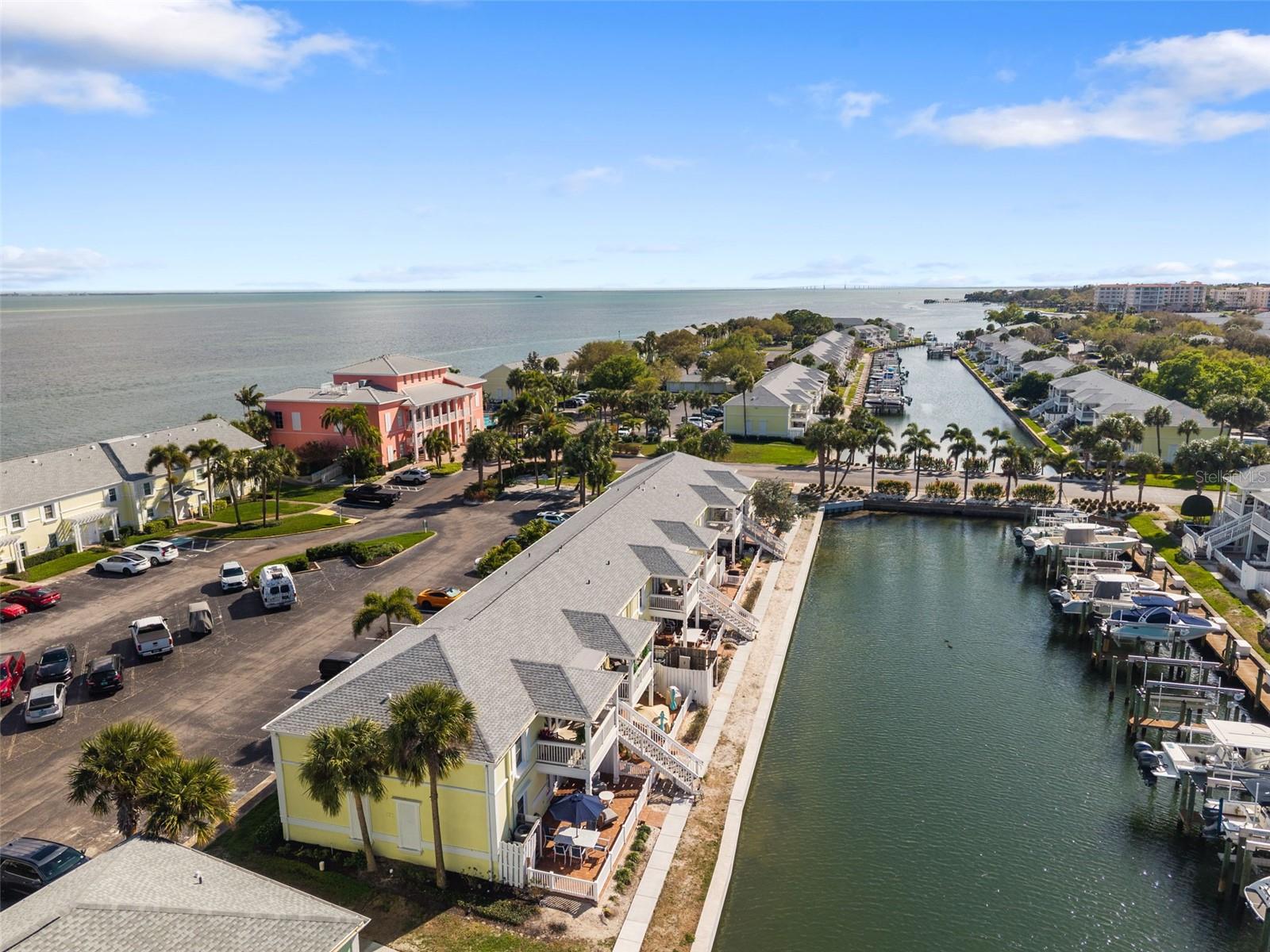 4911 COQUINA KEY DR SE #C, ST PETERSBURG, FL — photo 42