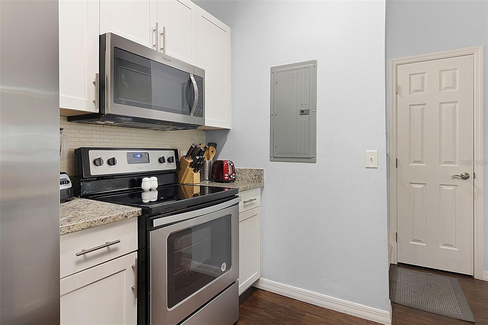 3203 OYSTER LN, KISSIMMEE, FL — photo 12