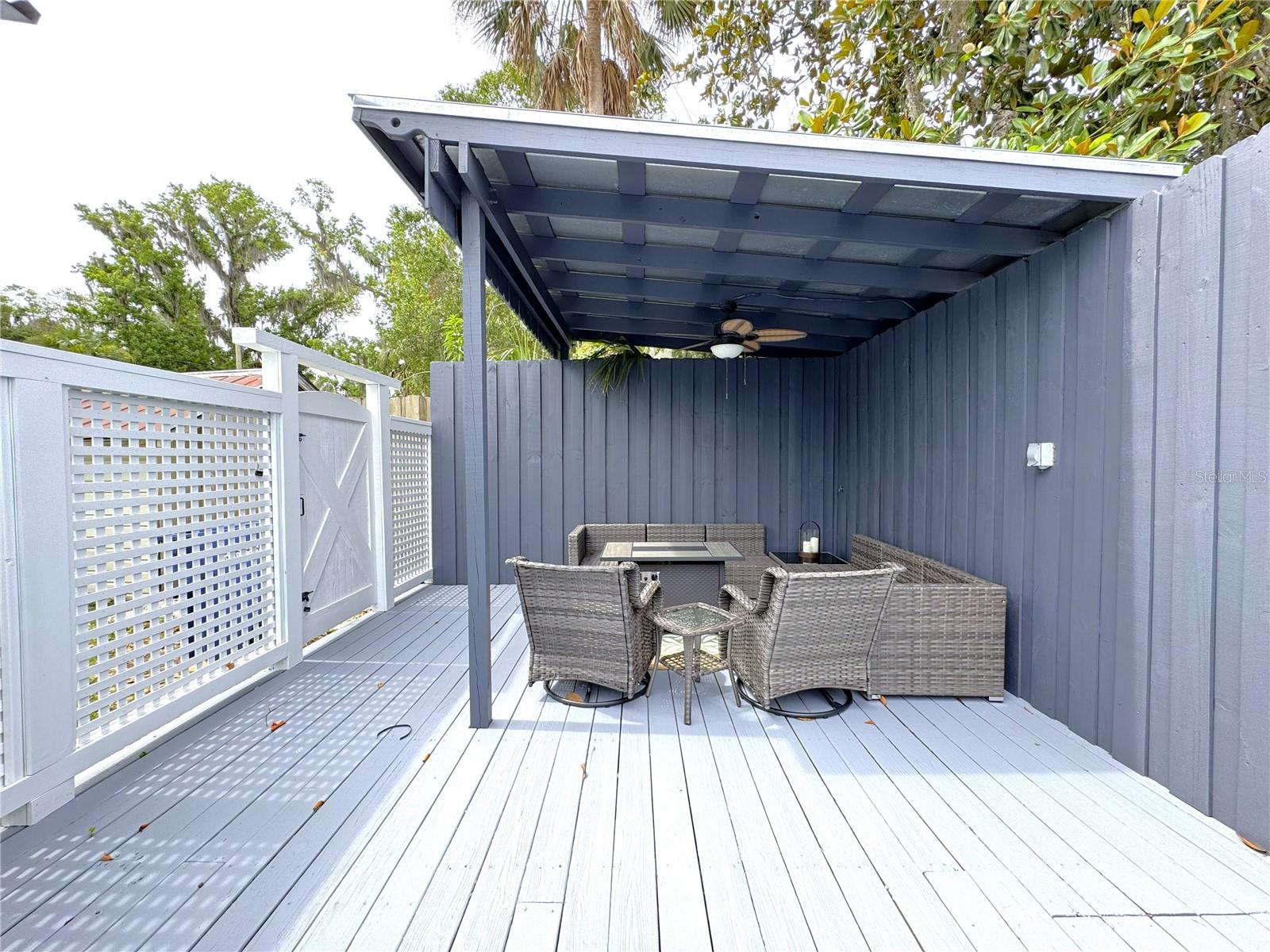 222 NE 1ST AVE, CRYSTAL RIVER, FL — photo 27
