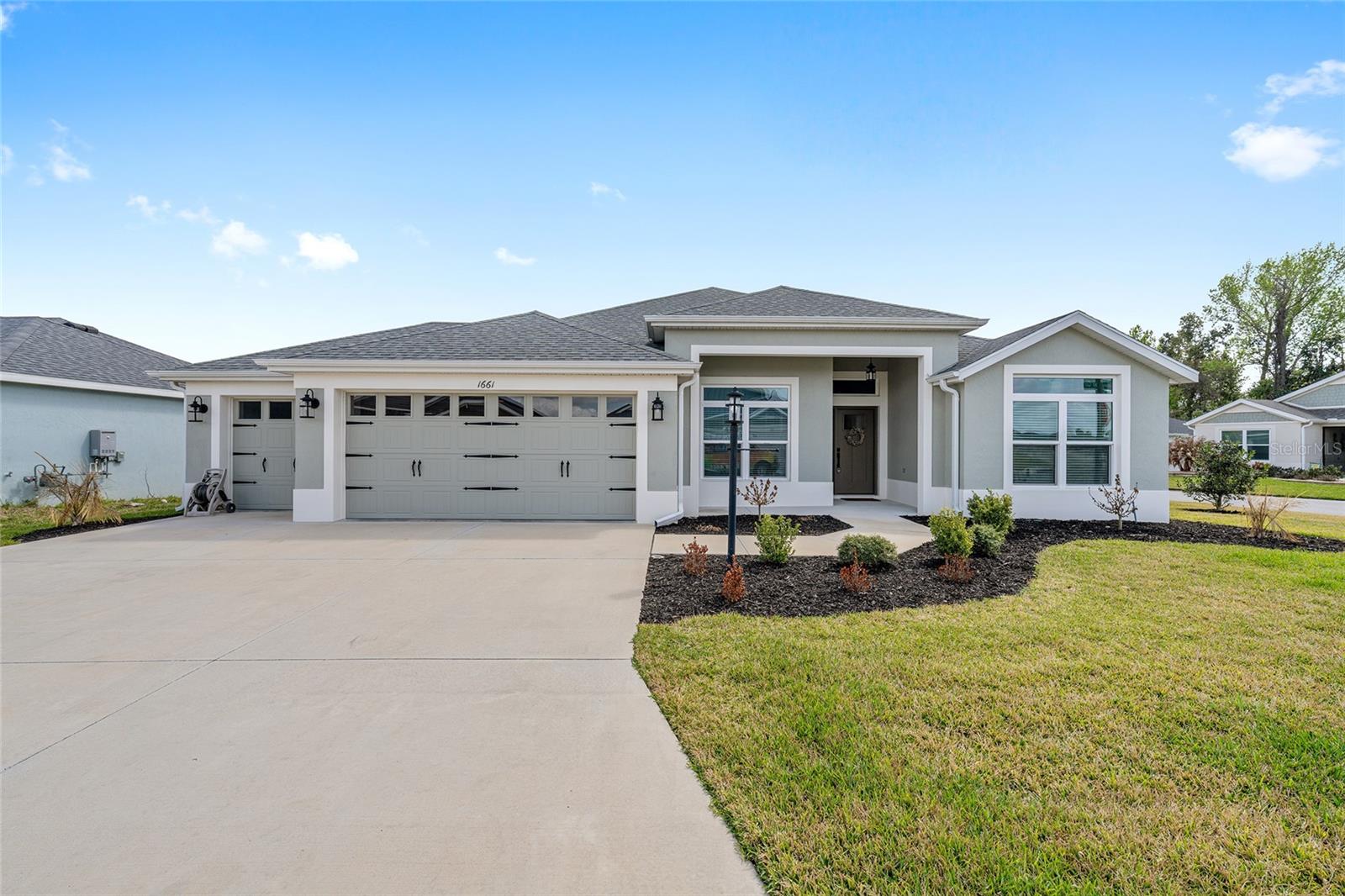 1661 VANBECK CIR, THE VILLAGES, FL
