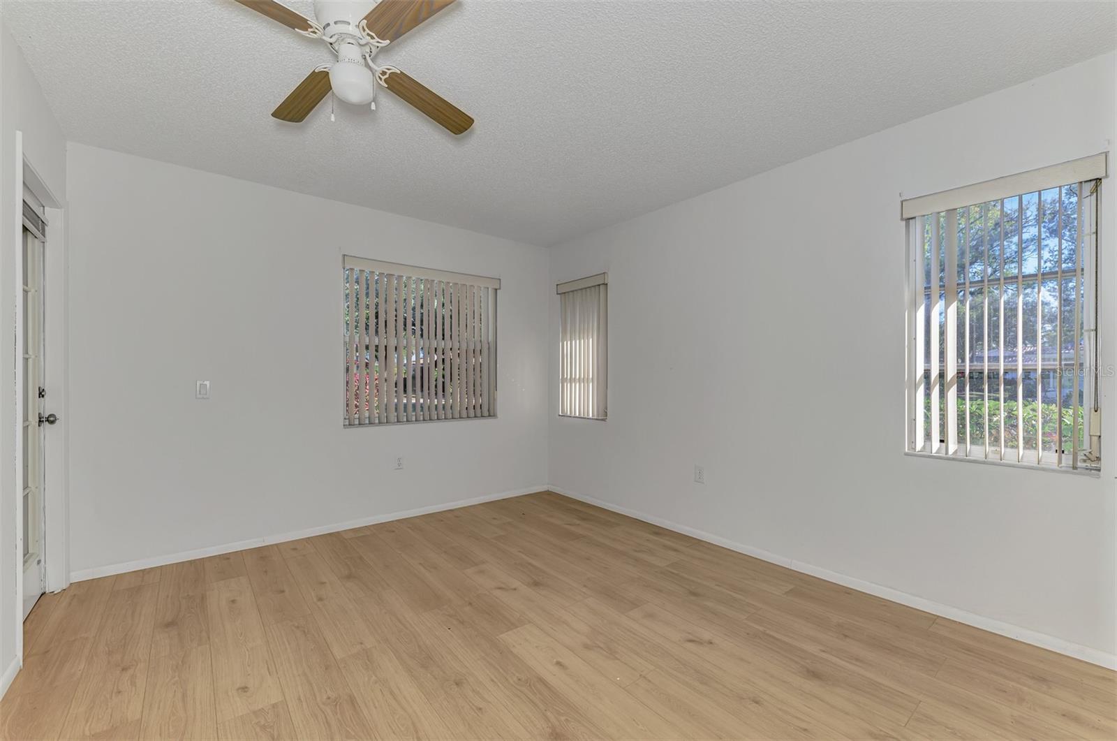 5711 GARDEN LAKES PALM, BRADENTON, FL — photo 40