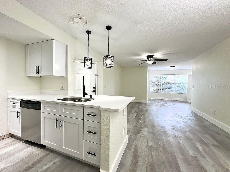 5140 CONROY RD #27, ORLANDO, FL — photo 4
