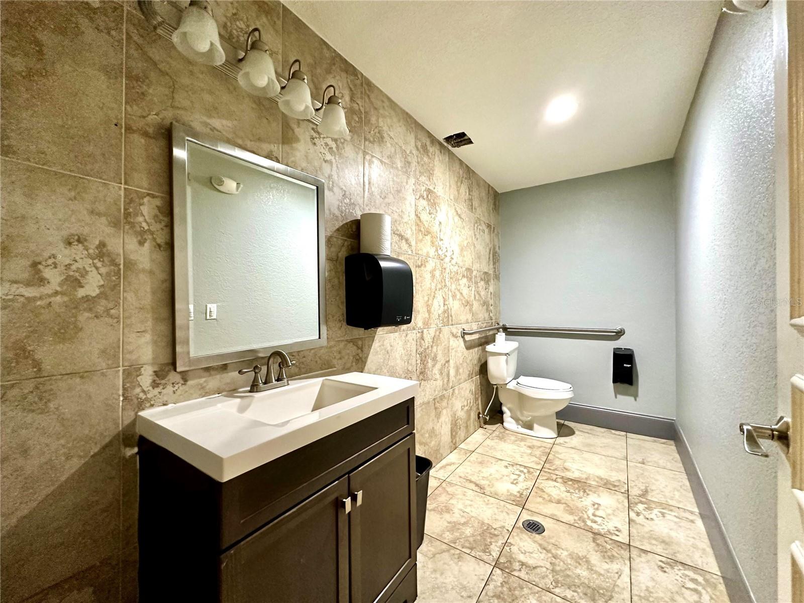 5140 CONROY RD #27, ORLANDO, FL — photo 41