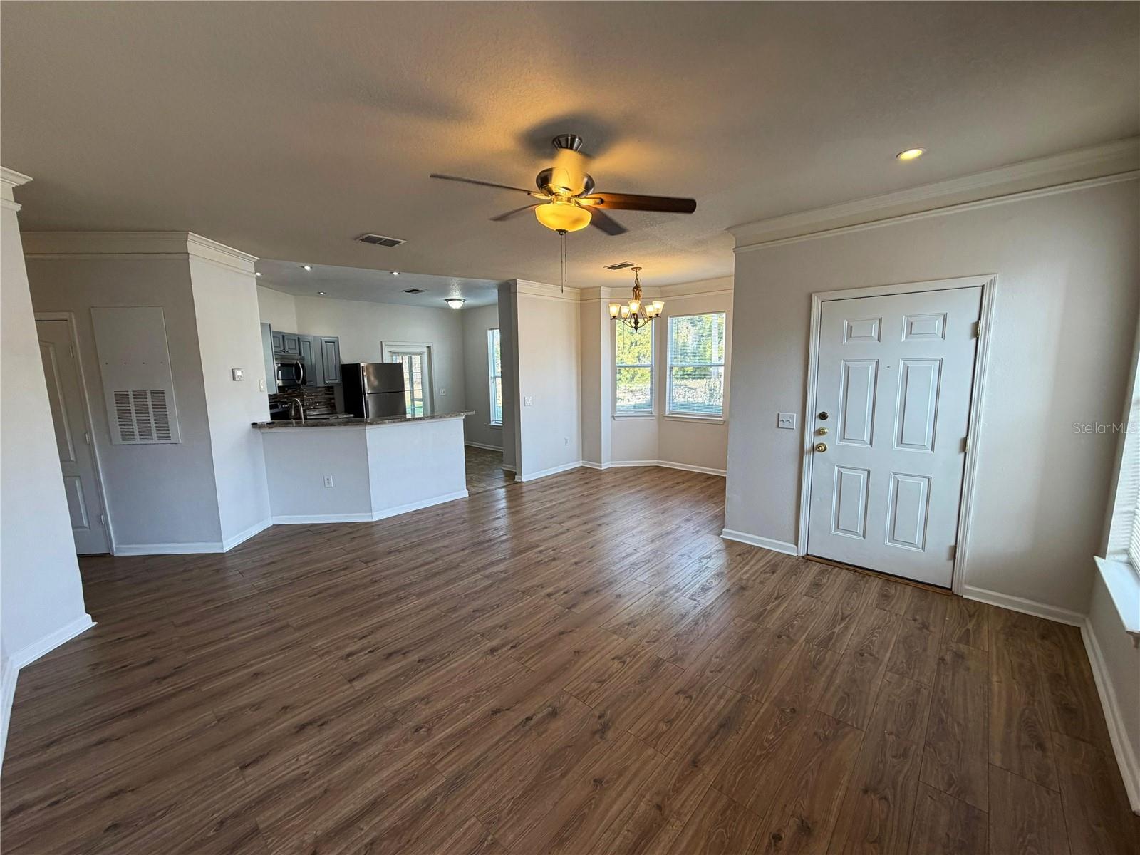 18022 VILLA CREEK DR #18022, TAMPA, FL — photo 3