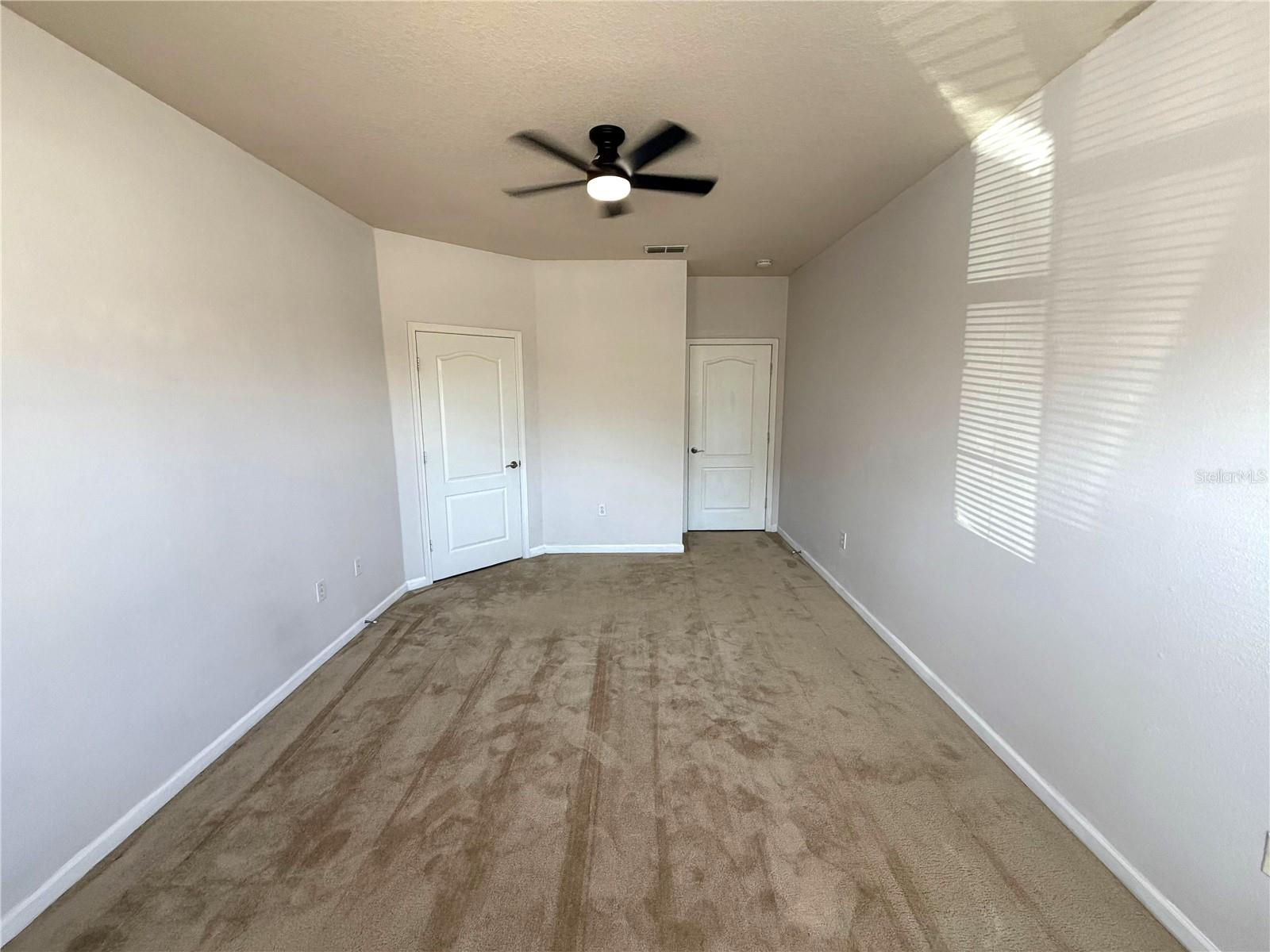 18022 VILLA CREEK DR #18022, TAMPA, FL — photo 12