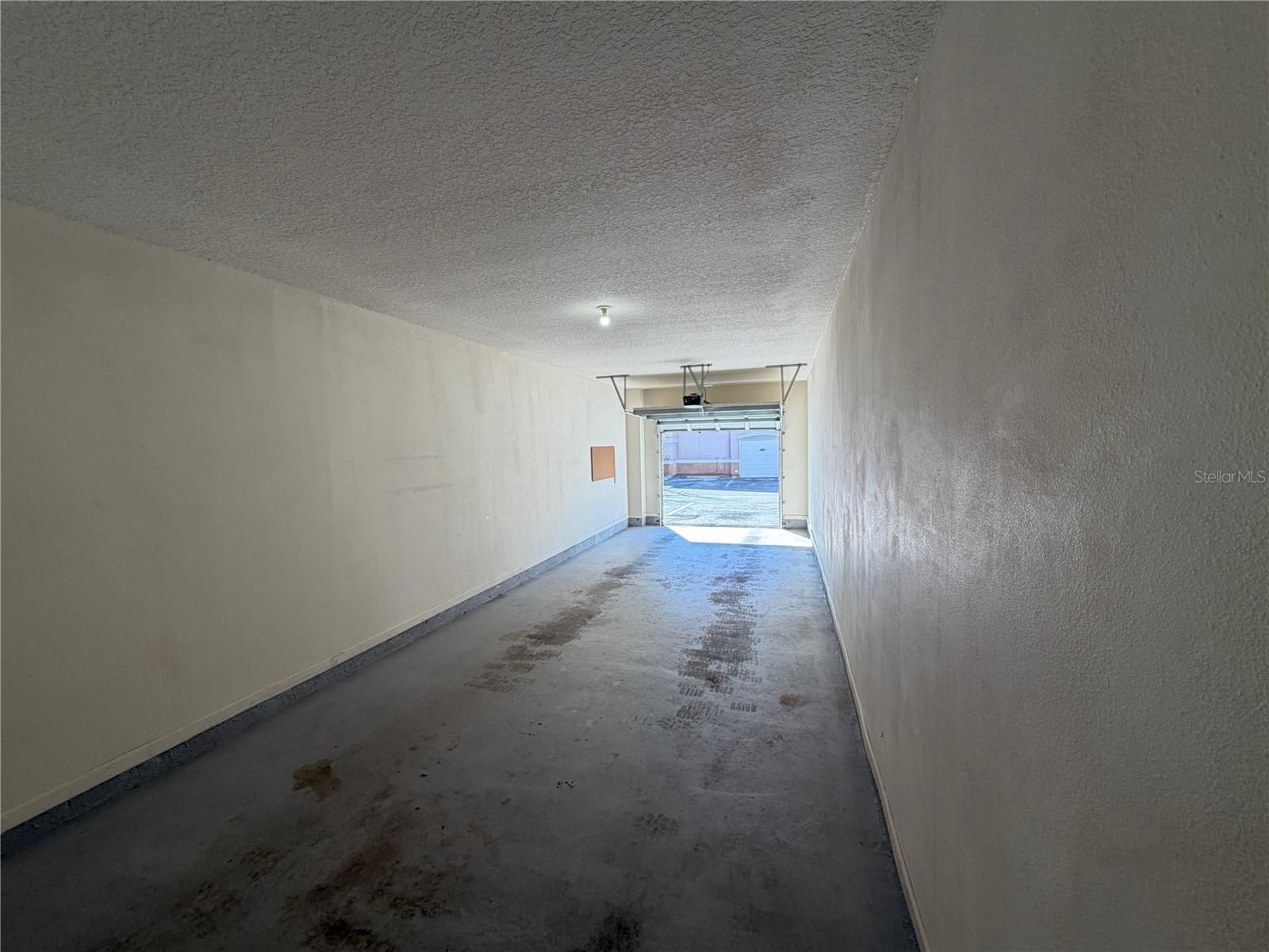18022 VILLA CREEK DR #18022, TAMPA, FL — photo 19
