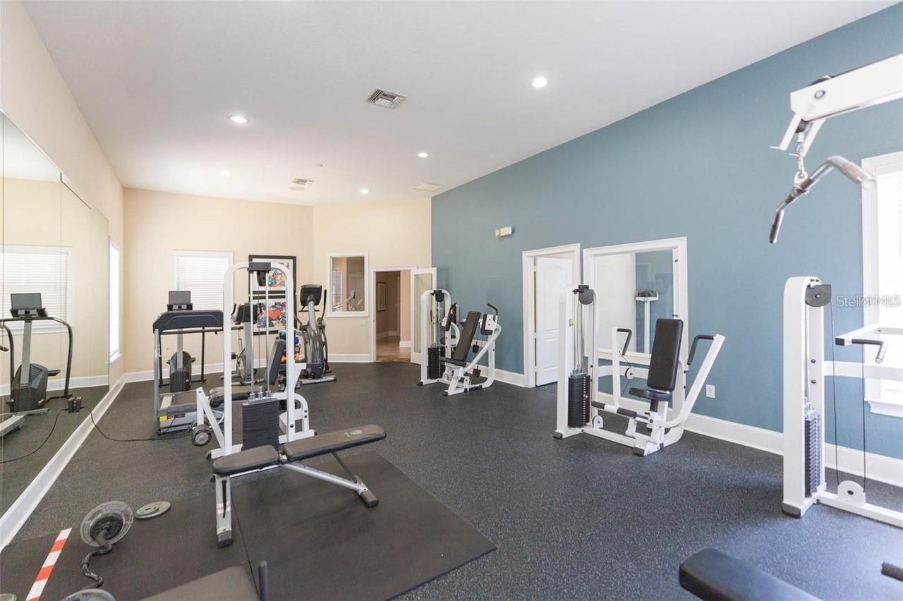 18022 VILLA CREEK DR #18022, TAMPA, FL — photo 32