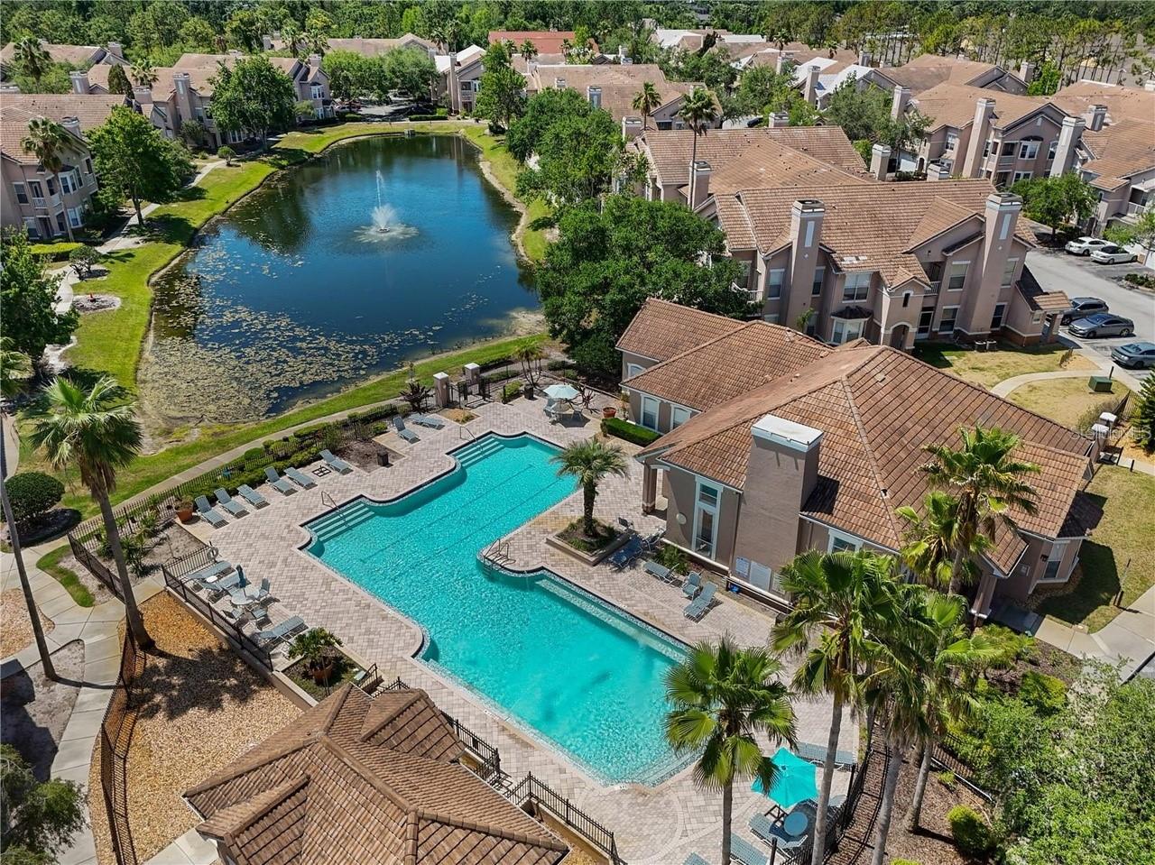 18022 VILLA CREEK DR #18022, TAMPA, FL — photo 33