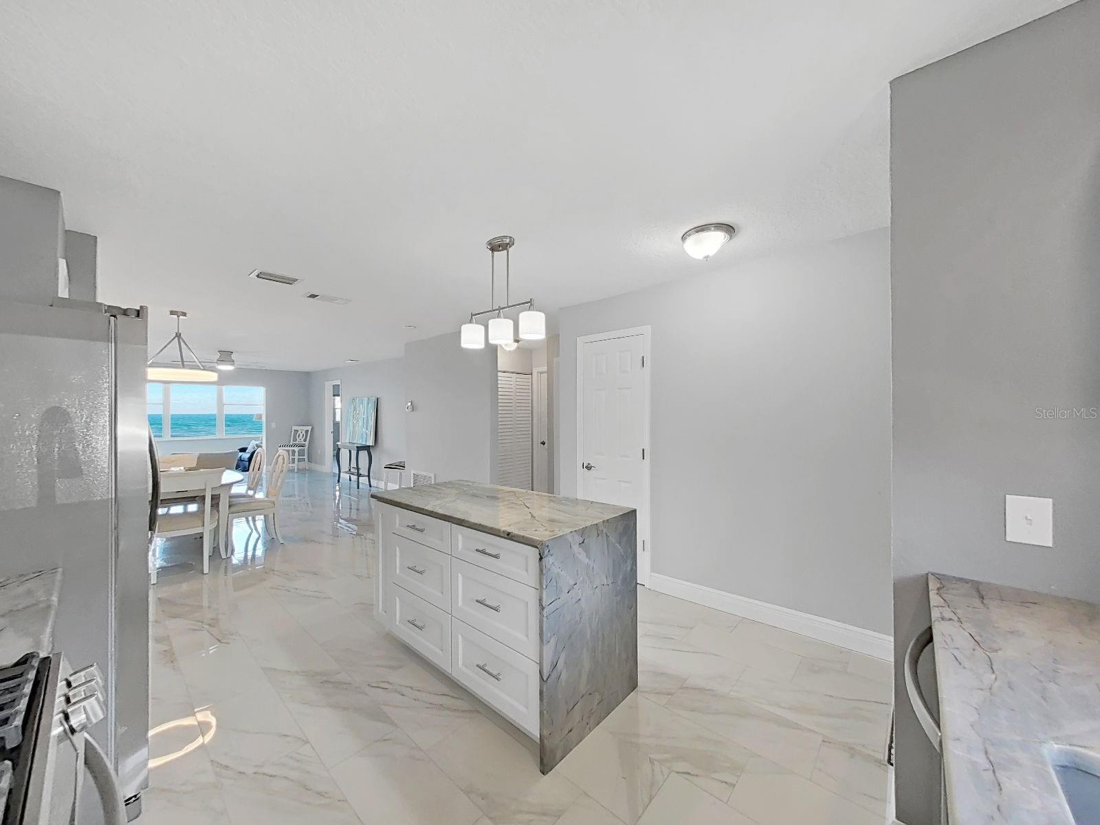 7 DUNOON PL #Unit 104, DUNEDIN, FL — photo 9