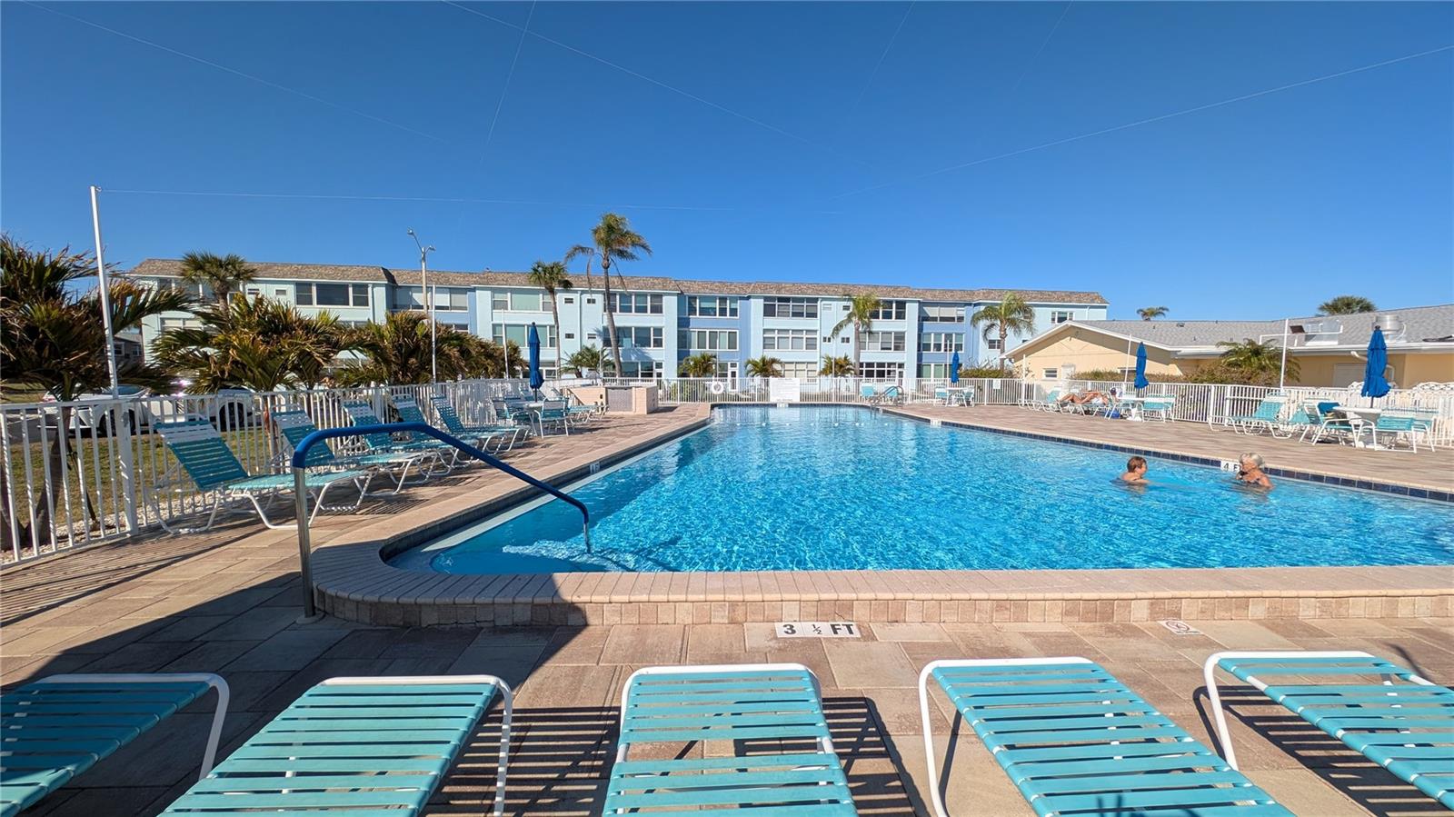 7 DUNOON PL #Unit 104, DUNEDIN, FL — photo 39