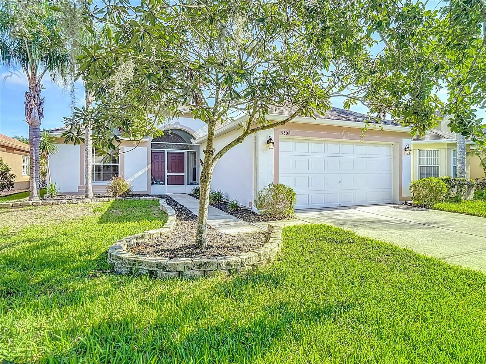 9608 ROLLING CIR, SAN ANTONIO, FL