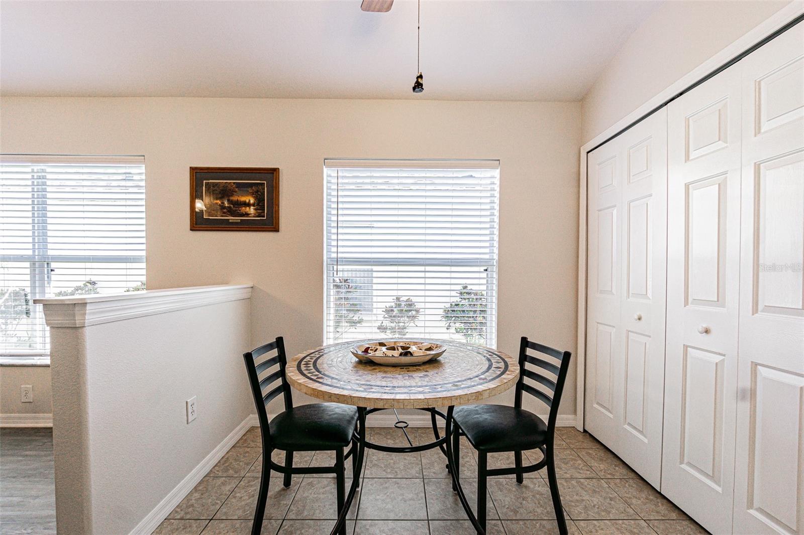 9608 ROLLING CIR, SAN ANTONIO, FL — photo 10