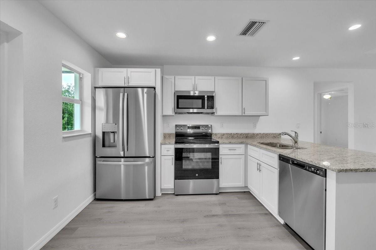 27122 SEEGER DR, PUNTA GORDA, FL — photo 3