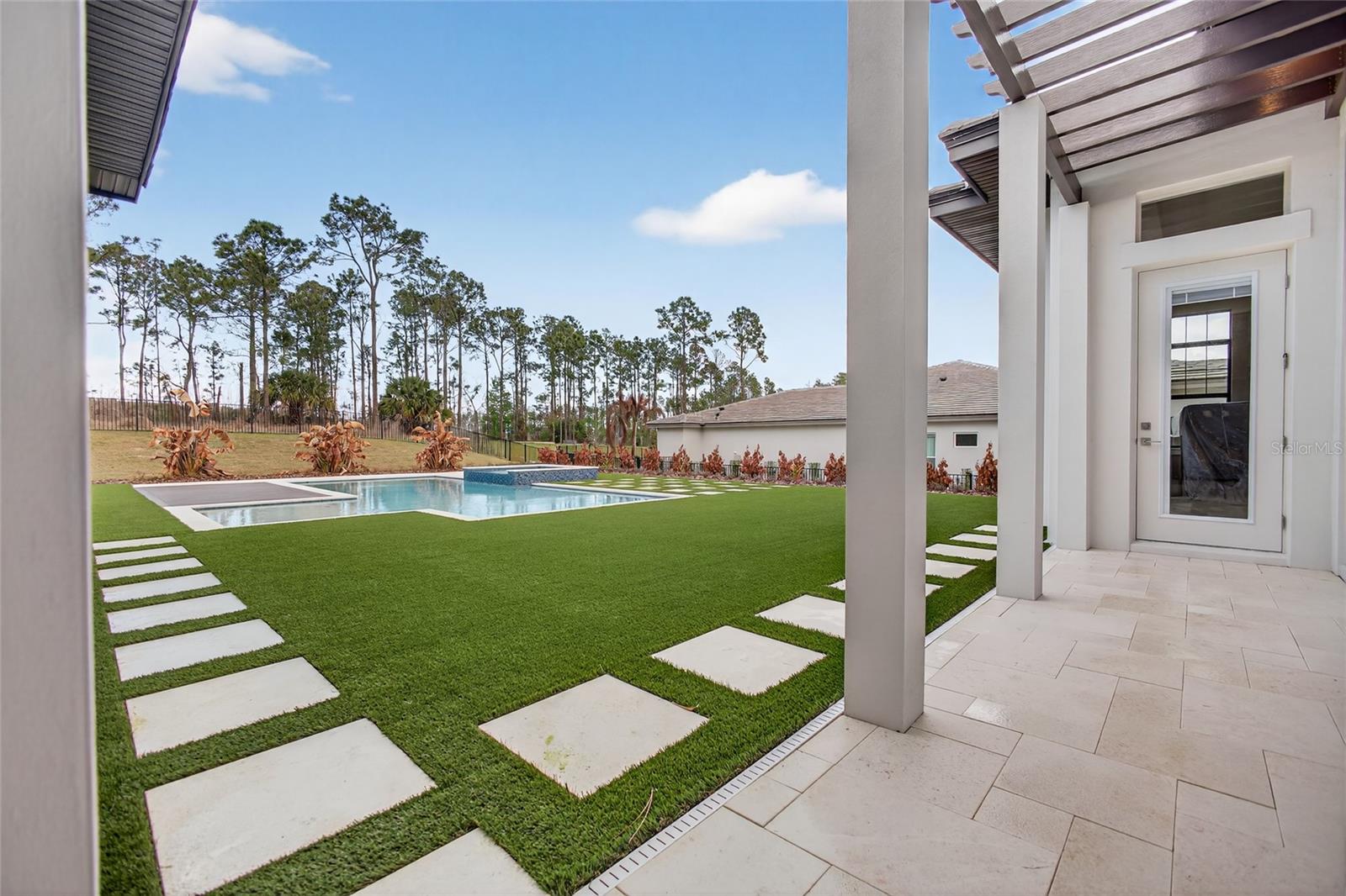 16130 PENDIO DR, BELLA COLLINA, FL — photo 36