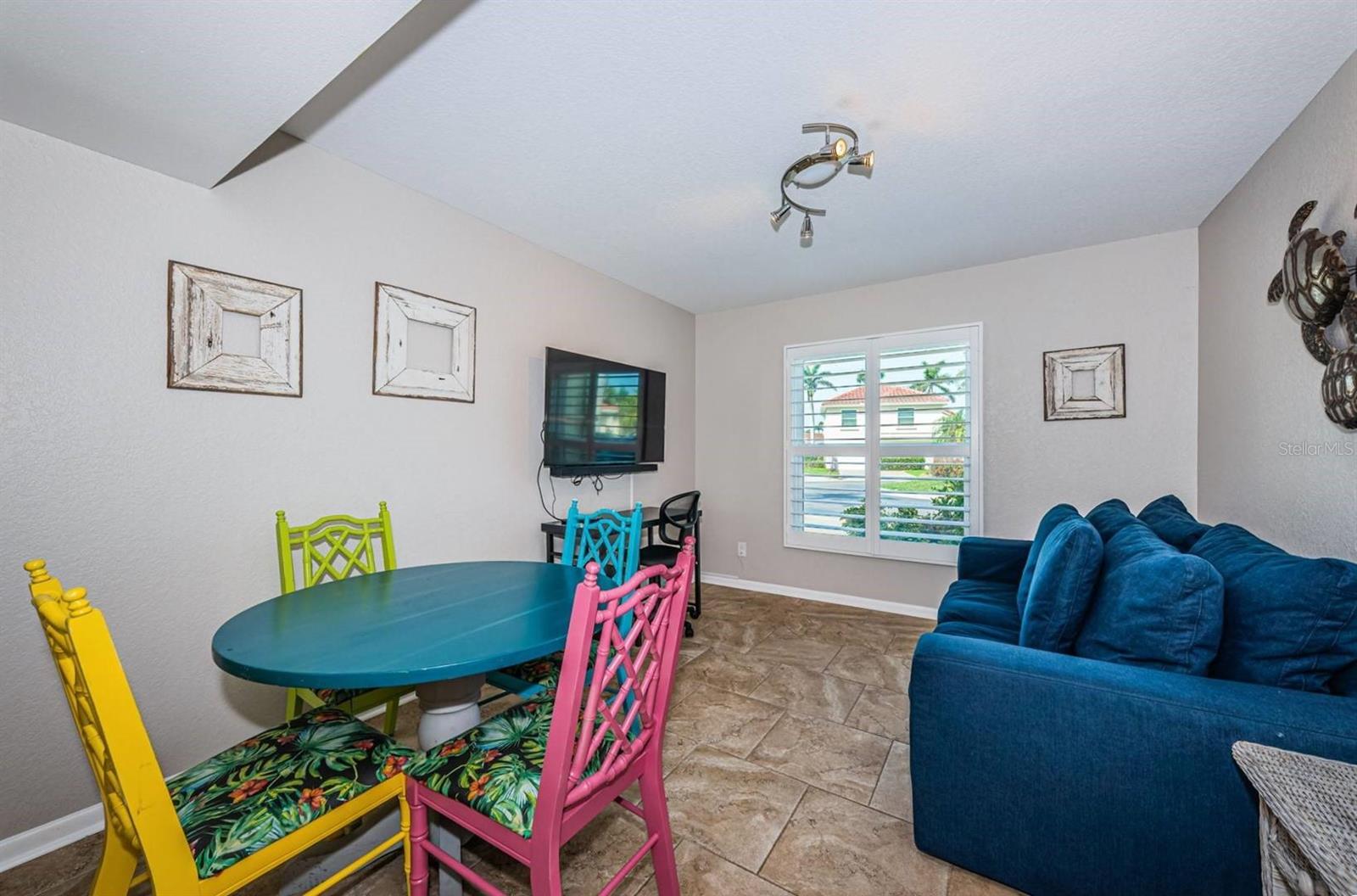 6107 MIRADA CIR, ST PETERSBURG, FL — photo 4