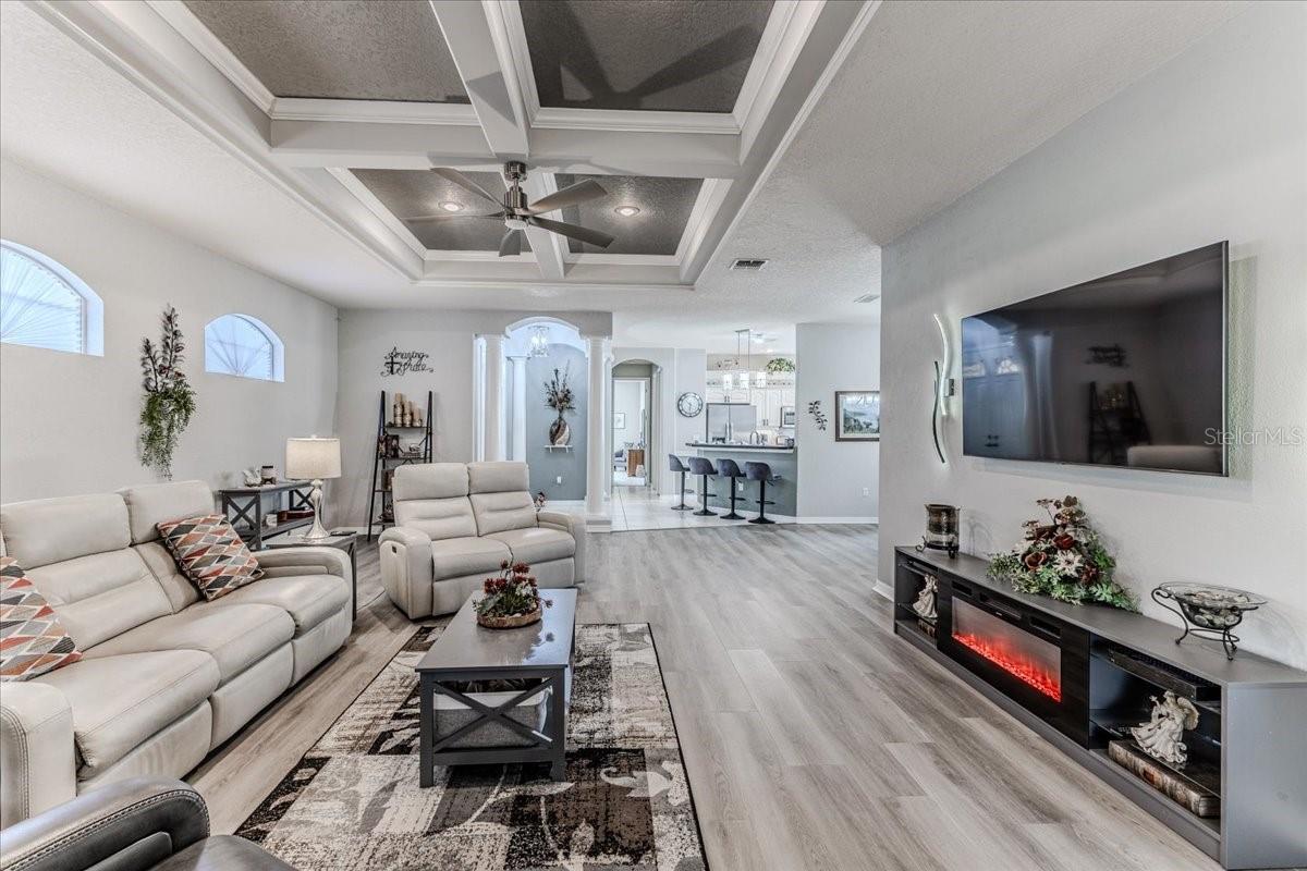5459 LEGEND HILLS LN, SPRING HILL, FL — photo 10