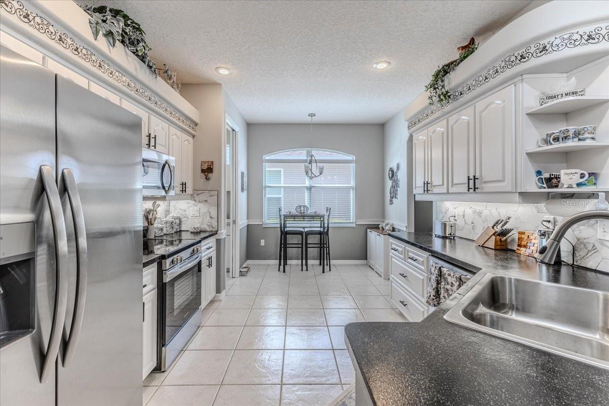 5459 LEGEND HILLS LN, SPRING HILL, FL — photo 18