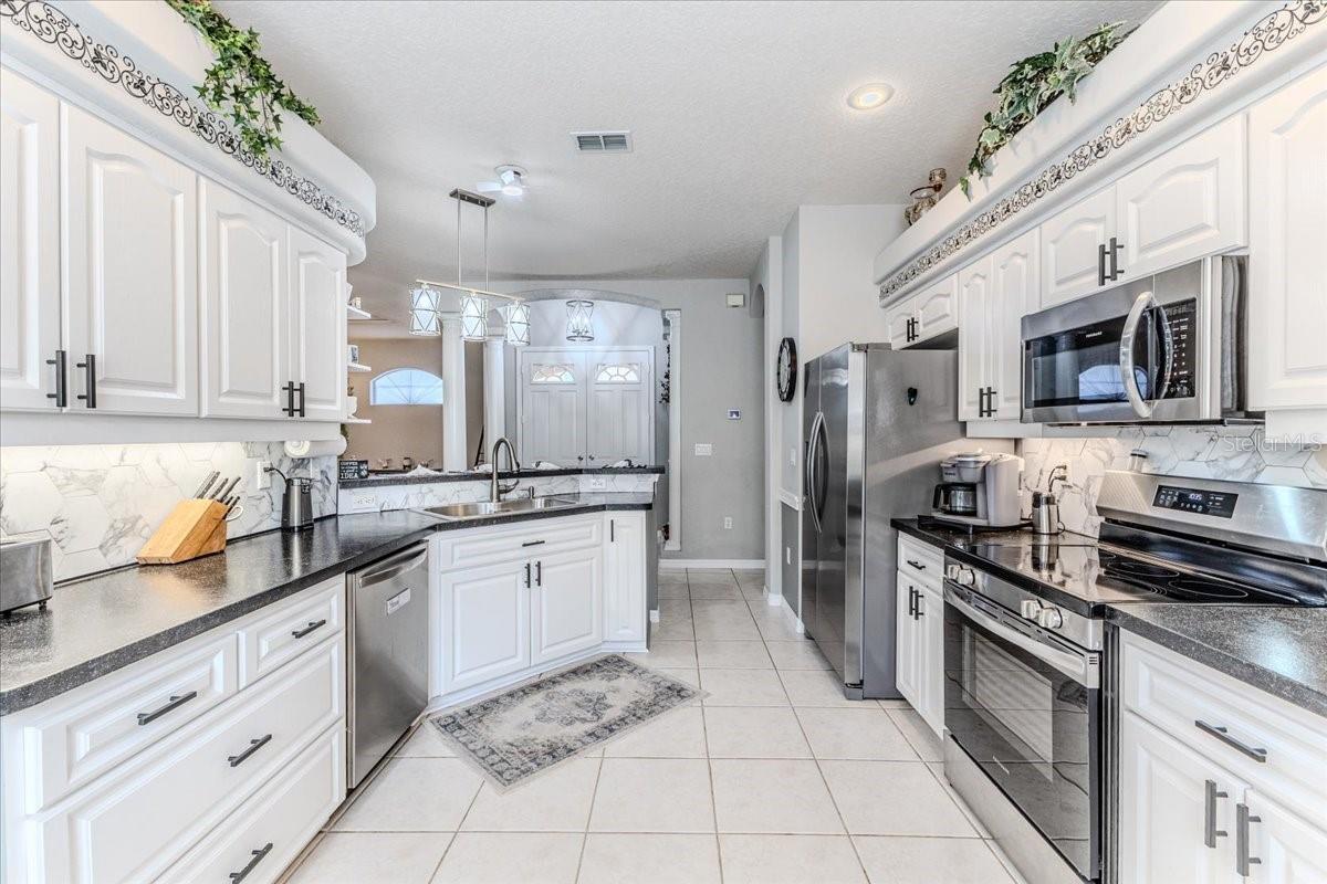 5459 LEGEND HILLS LN, SPRING HILL, FL — photo 22