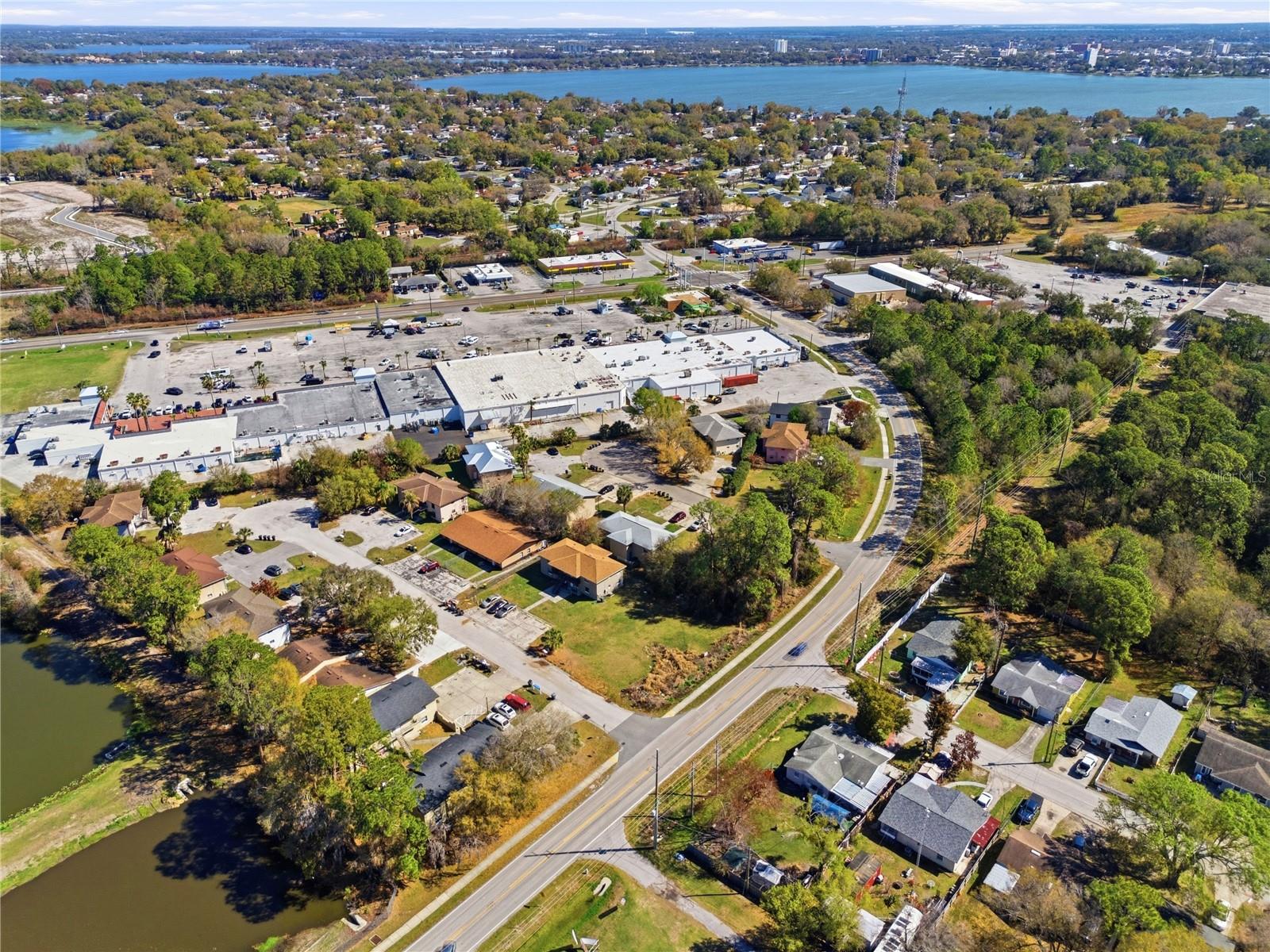 2300 CANNON TER NW #A,B,C,D,E,F, WINTER HAVEN, FL — photo 30