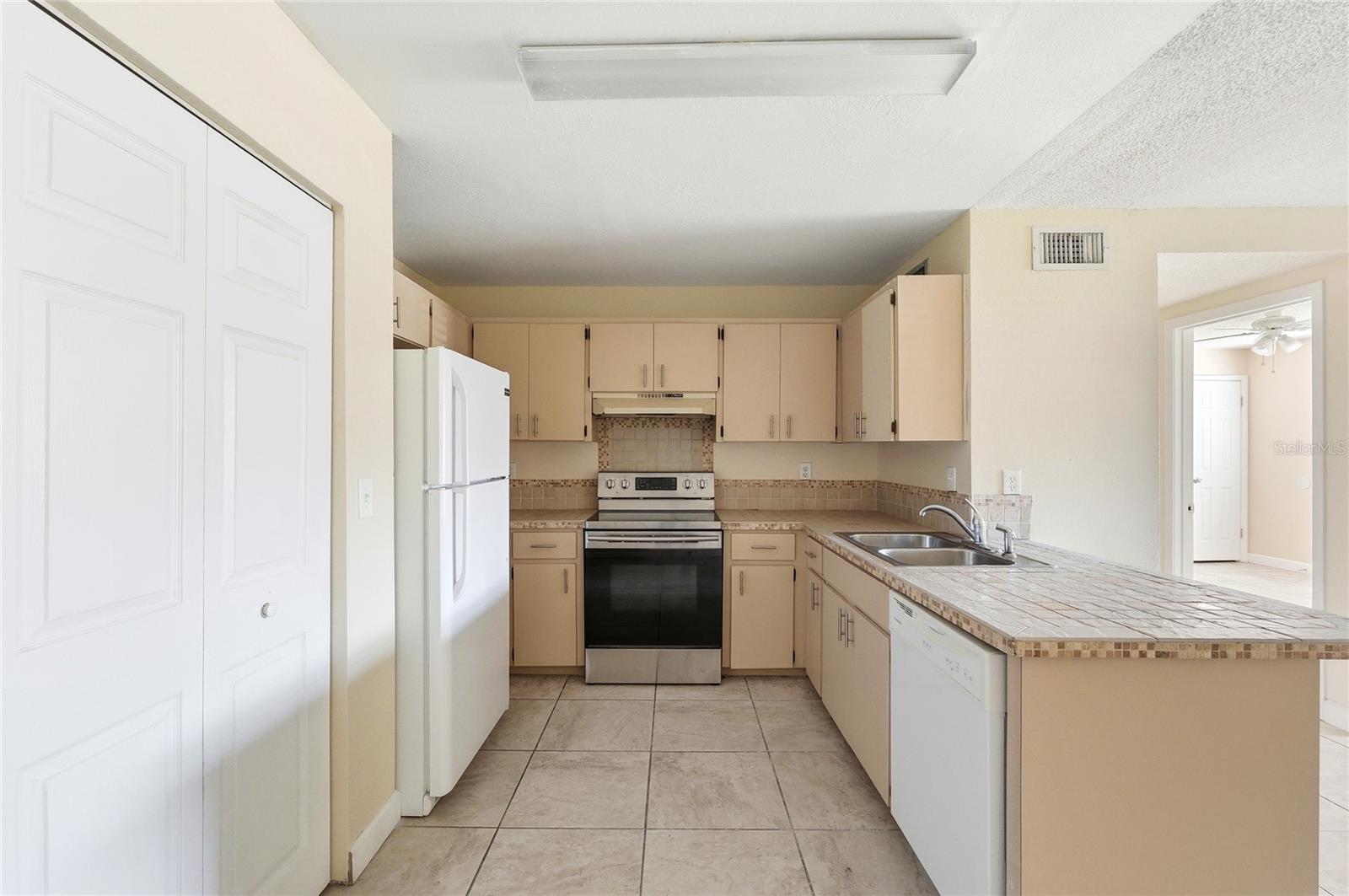2300 CANNON TER NW #A,B,C,D,E,F, WINTER HAVEN, FL — photo 54