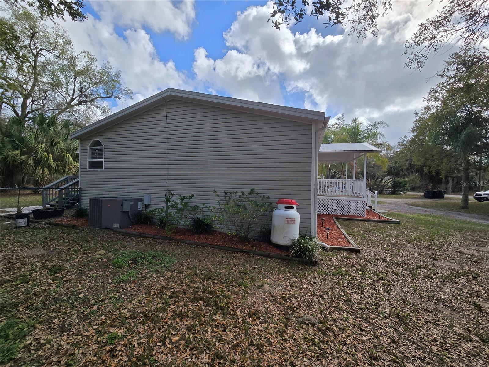 5304 FAIRMONT RD, LAKE WALES, FL — photo 2