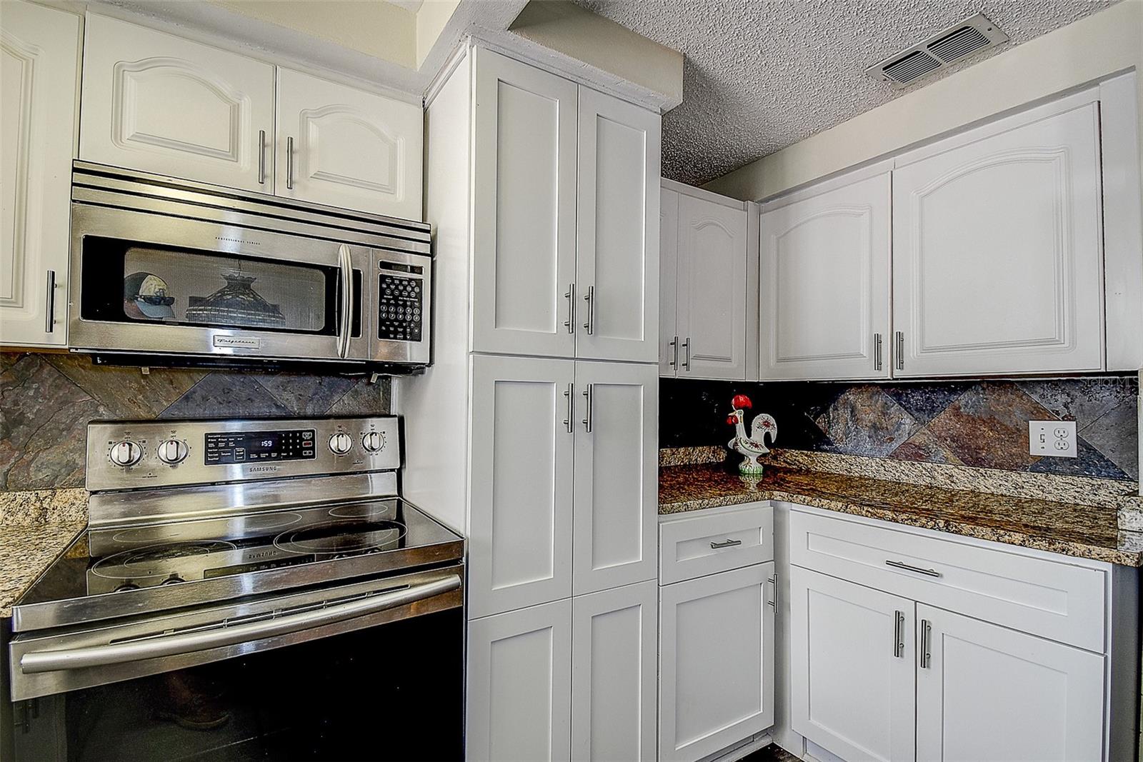 13706 BRITTON DR, HUDSON, FL — photo 16