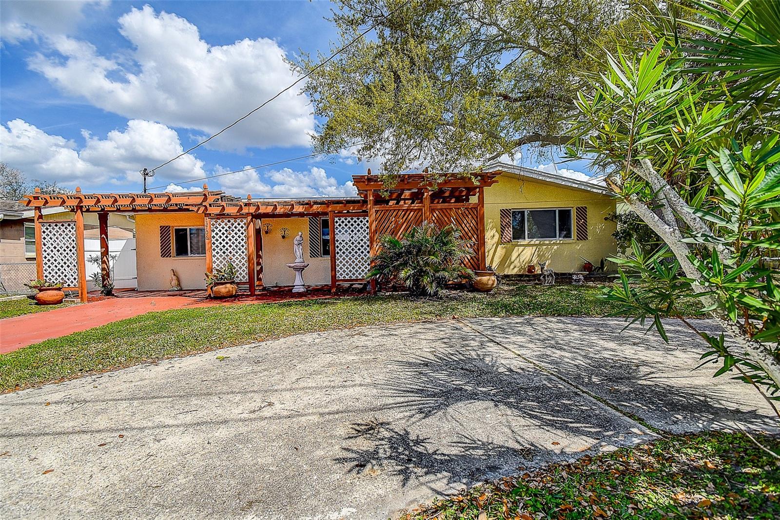 13706 BRITTON DR, HUDSON, FL — photo 43