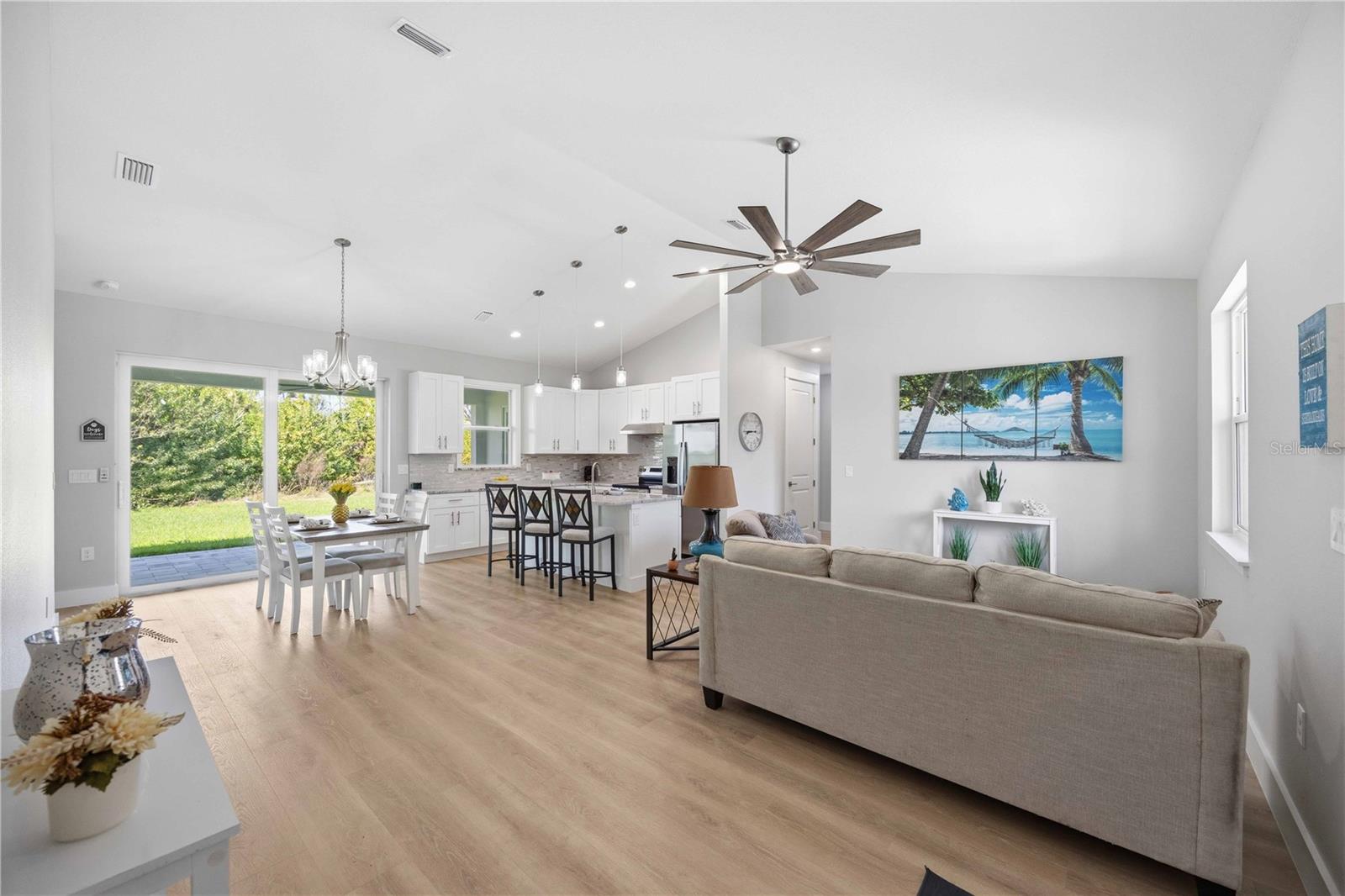 10443 RIVERSIDE RD, PORT CHARLOTTE, FL — photo 2