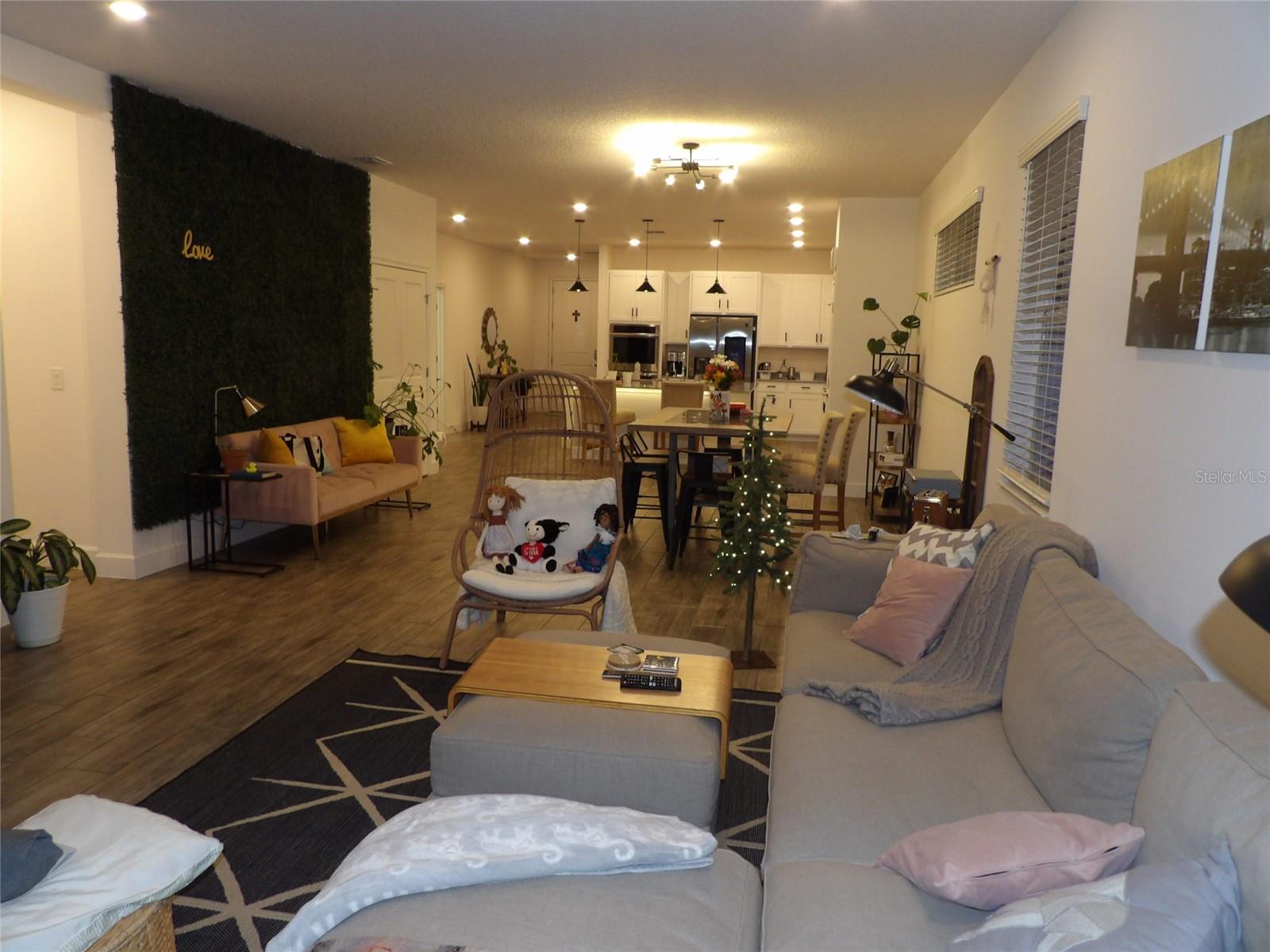 17896 PASSIONFLOWER CIR, CLERMONT, FL — photo 14