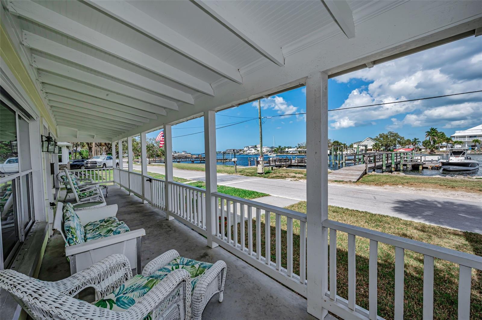 5038 SUNSET BLVD, PORT RICHEY, FL — photo 24