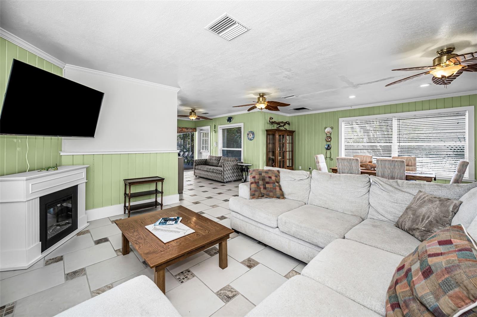 5038 SUNSET BLVD, PORT RICHEY, FL — photo 48