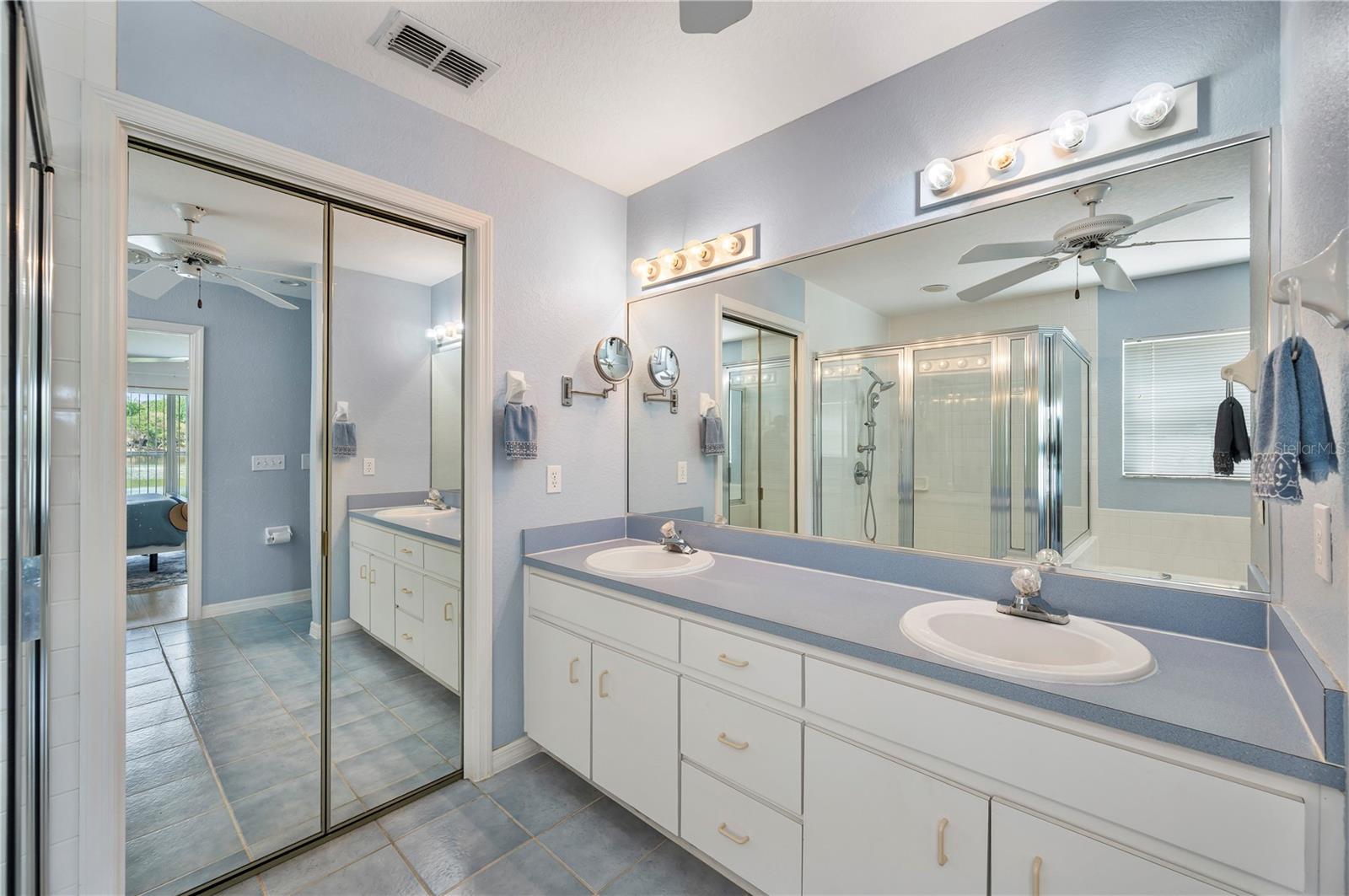 725 PENINSULAR DR, LAKELAND, FL — photo 26