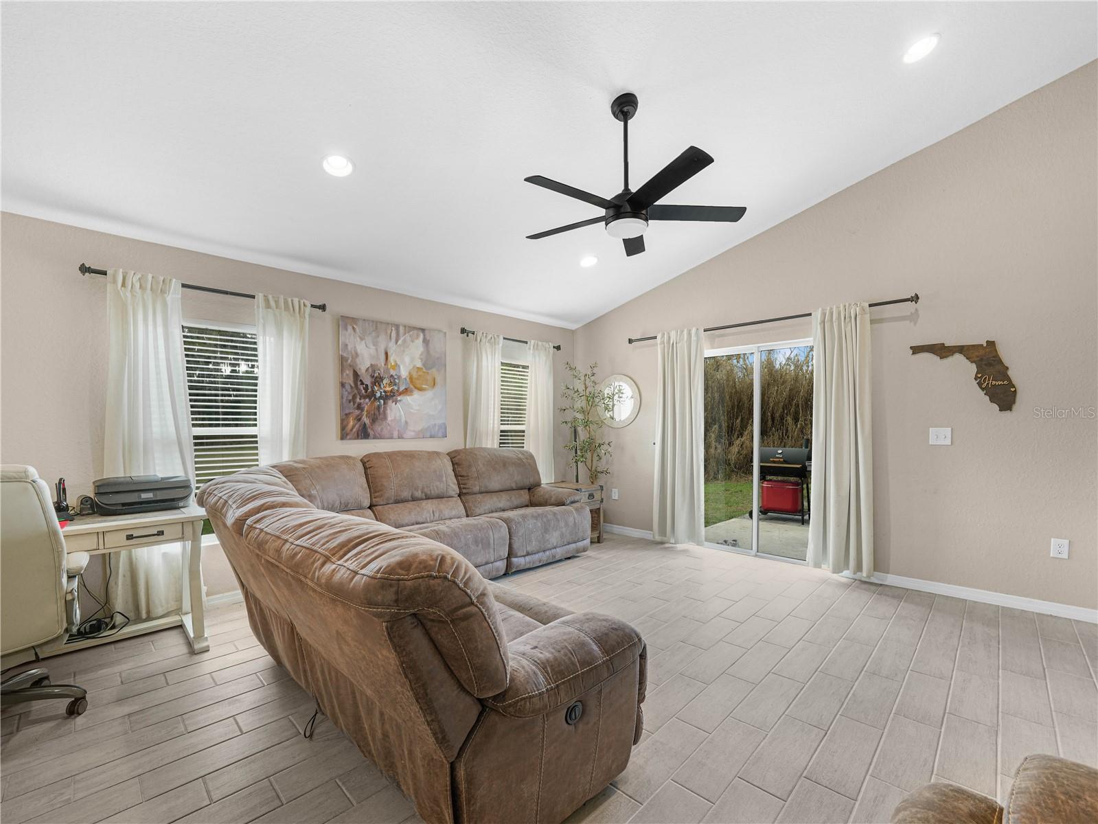266 S LAKE AVE, FROSTPROOF, FL — photo 17