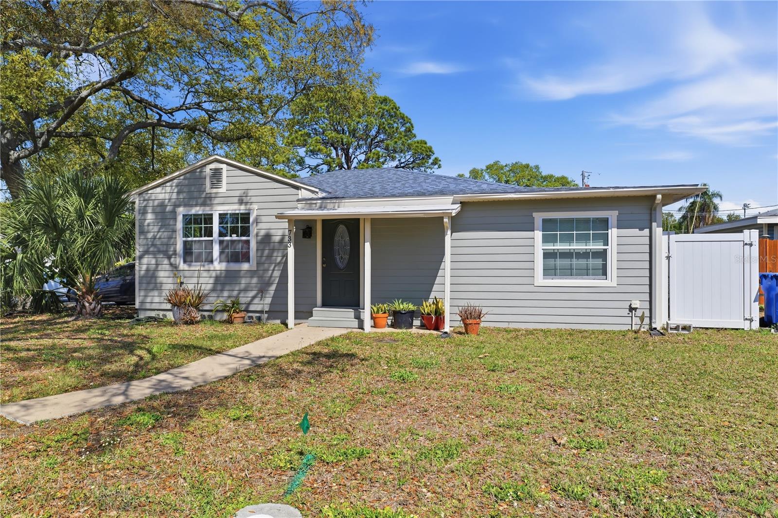 733 61ST AVE NE, ST PETERSBURG, FL — photo 4