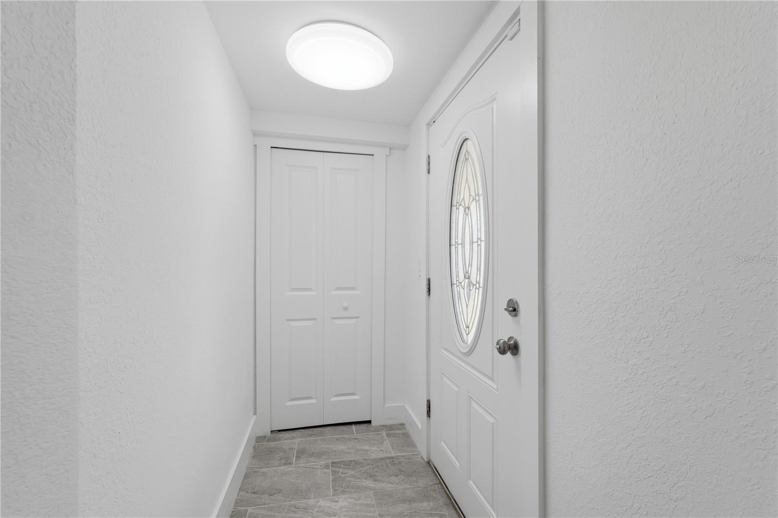 733 61ST AVE NE, ST PETERSBURG, FL — photo 8