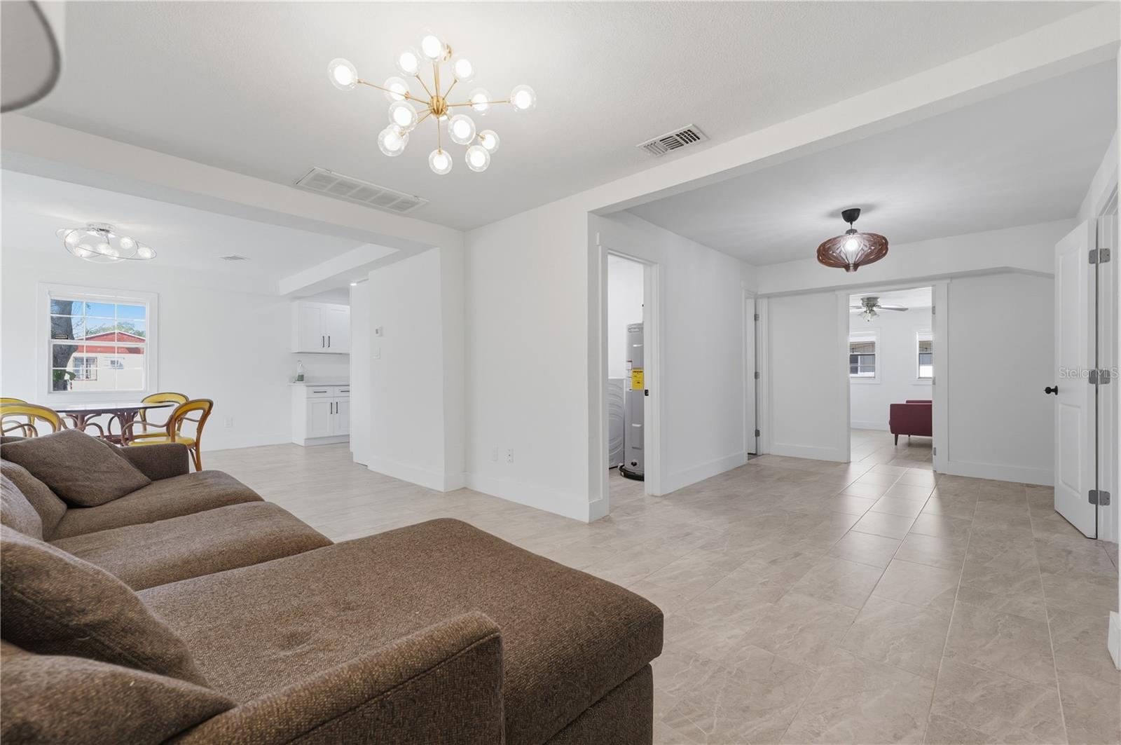 733 61ST AVE NE, ST PETERSBURG, FL — photo 20