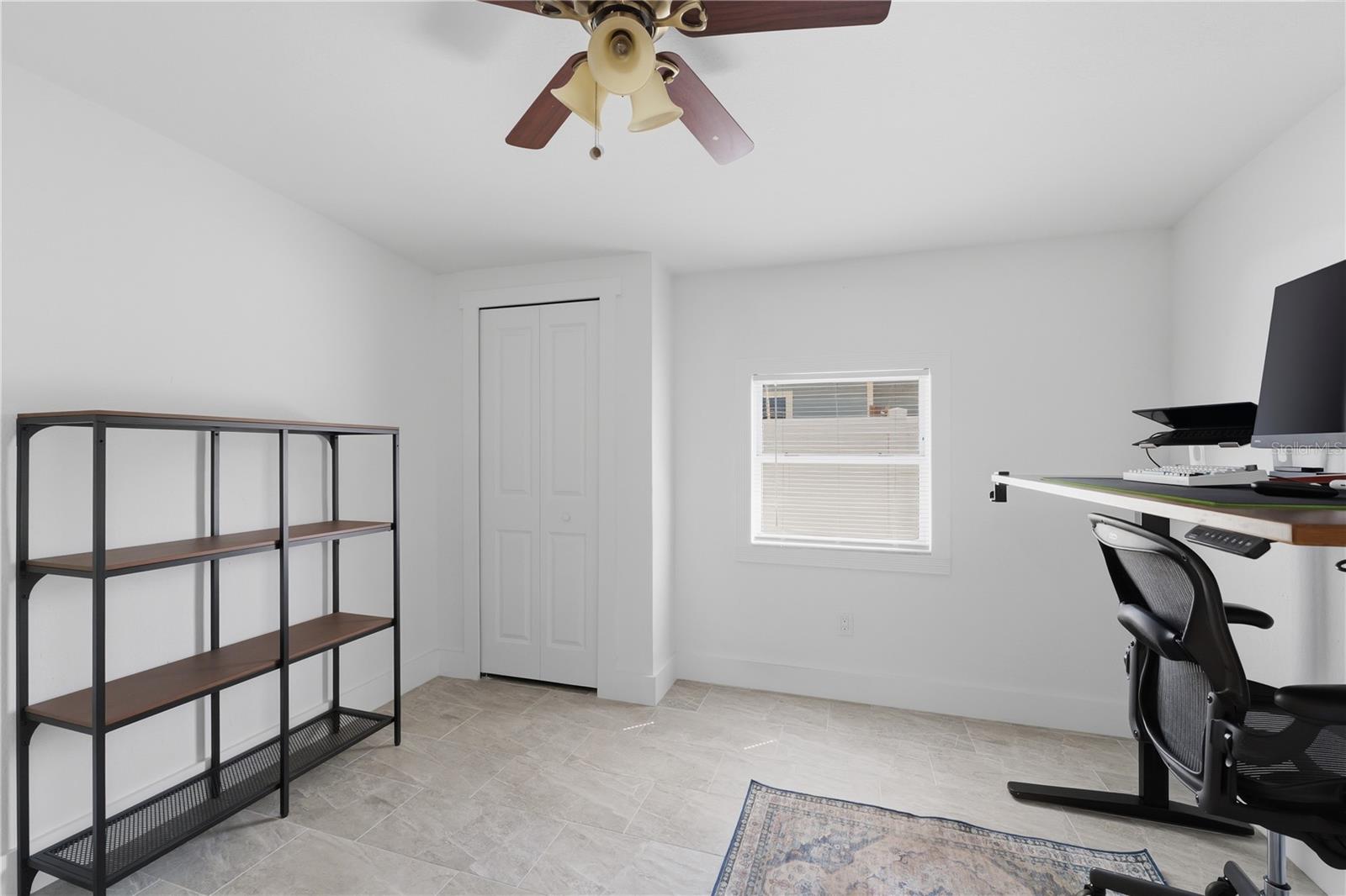 733 61ST AVE NE, ST PETERSBURG, FL — photo 35