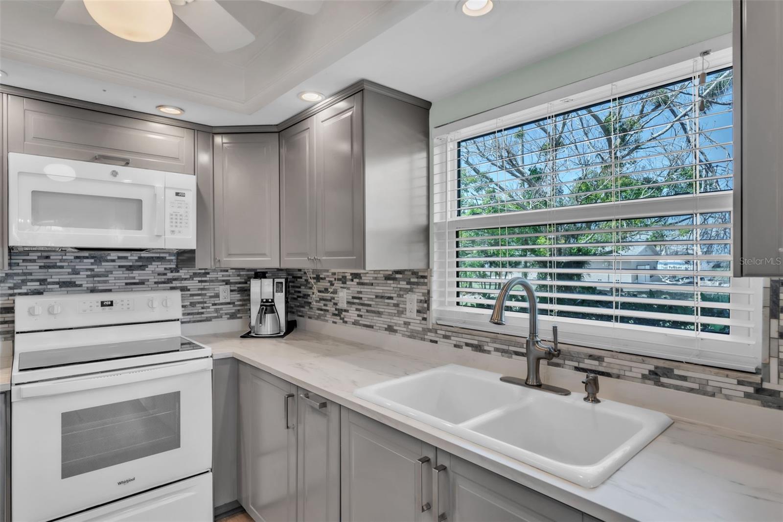 600 MANATEE AVE #145, HOLMES BEACH, FL — photo 6