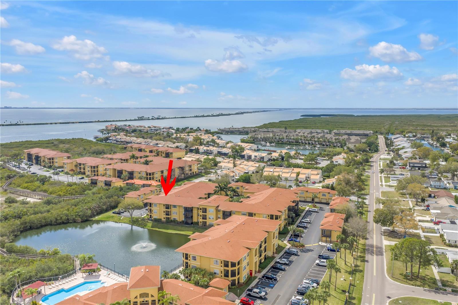 4333 BAYSIDE VILLAGE DR #320, TAMPA, FL