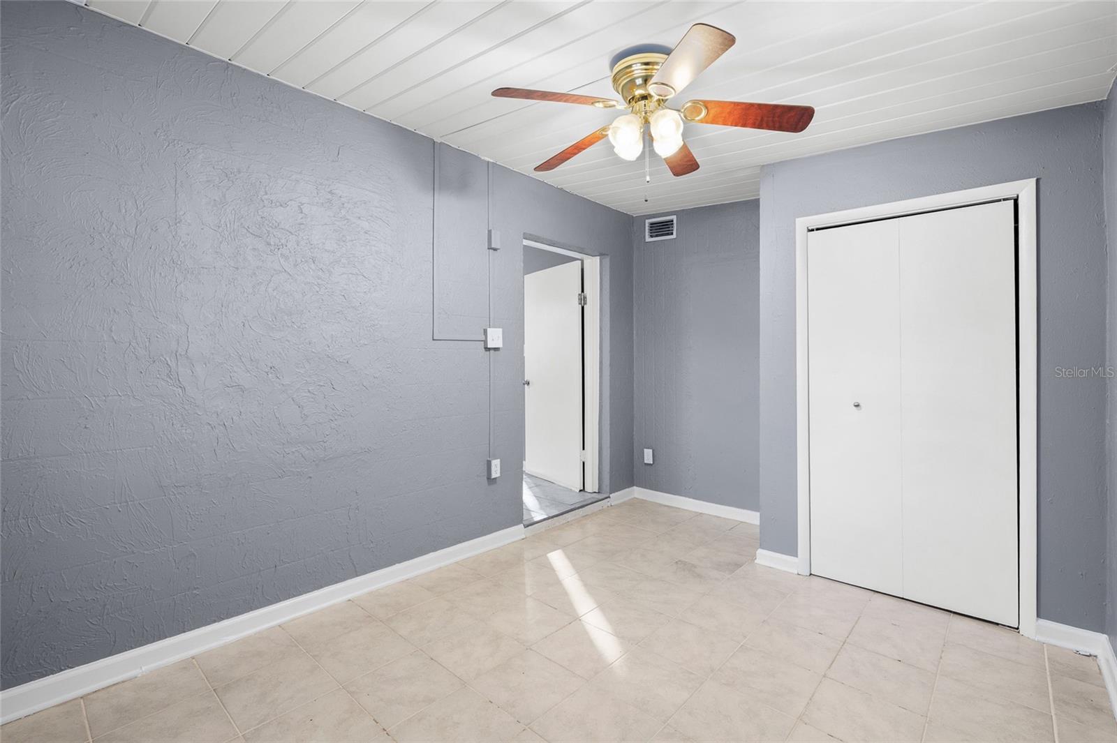 3611 W ANDERSON AVE, TAMPA, FL — photo 13