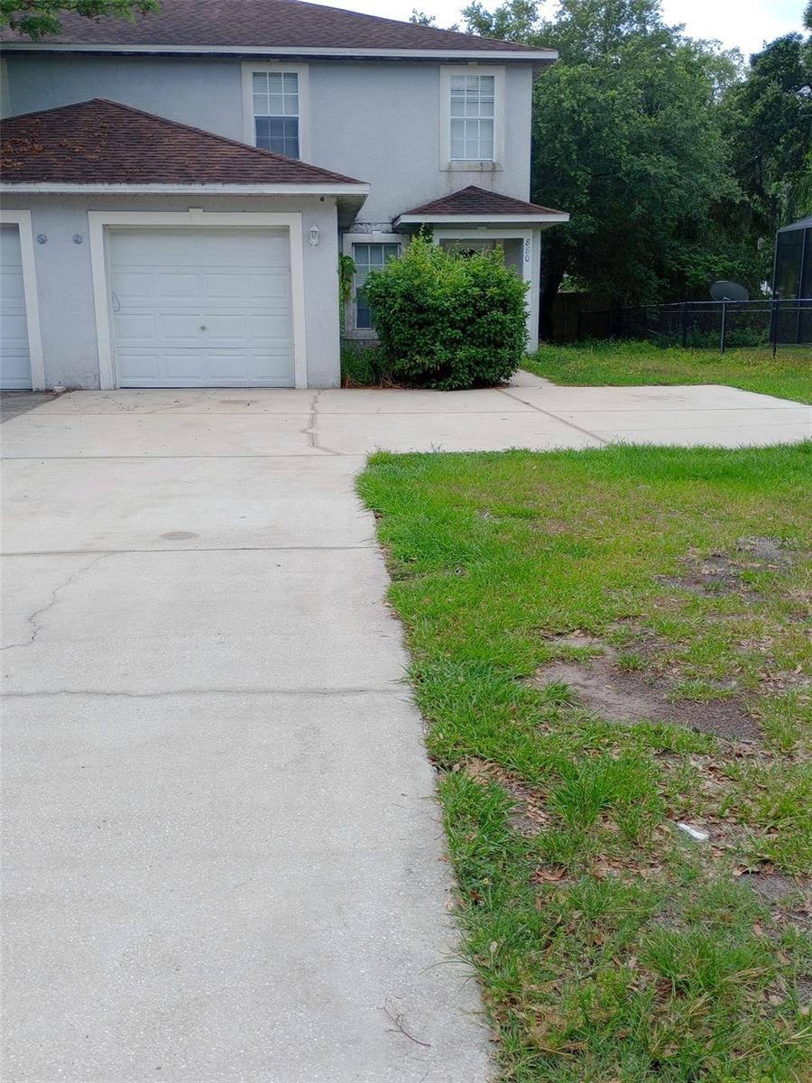 880 E COLUMBIA AVE, KISSIMMEE, FL