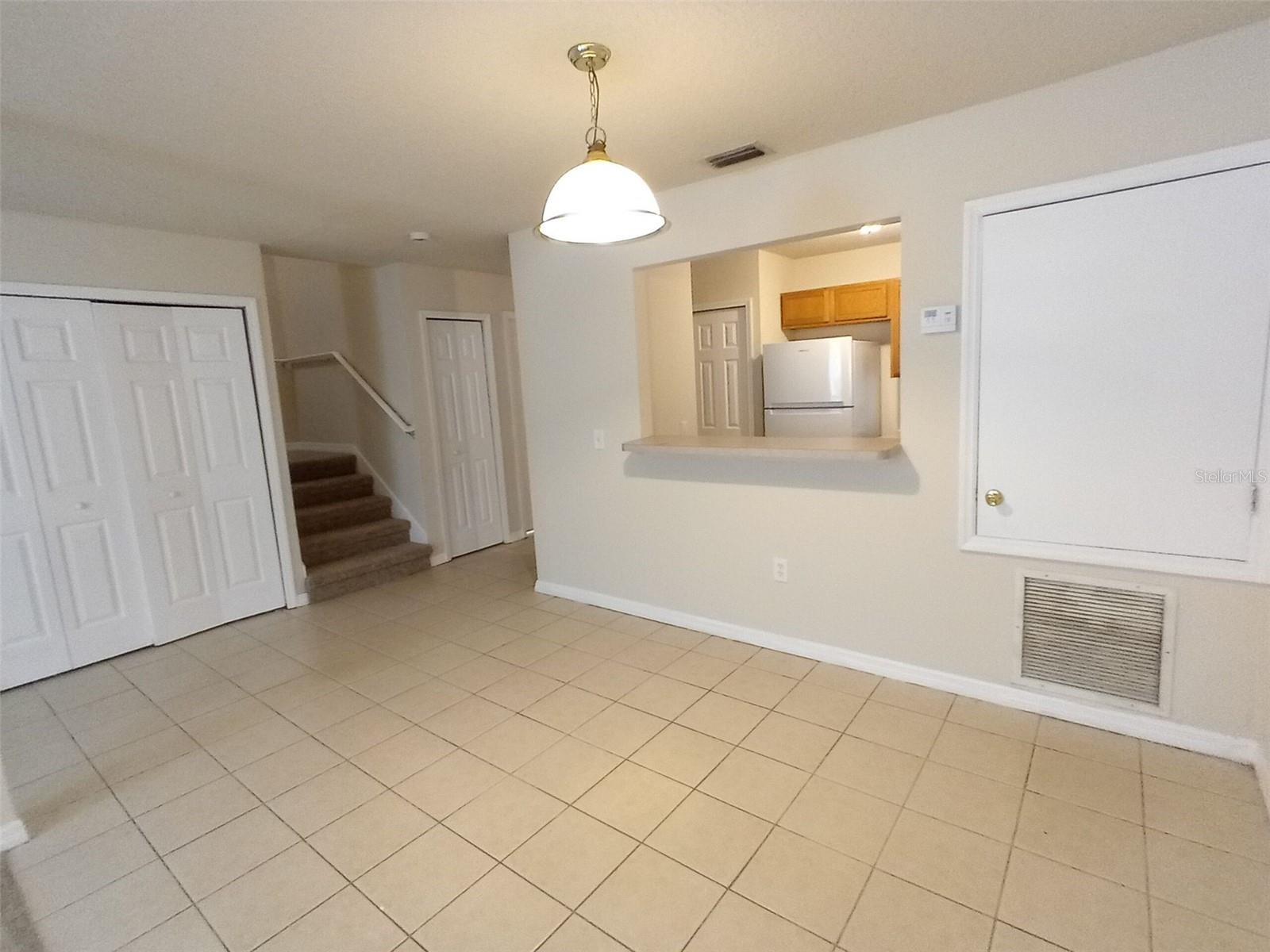 880 E COLUMBIA AVE, KISSIMMEE, FL — photo 9