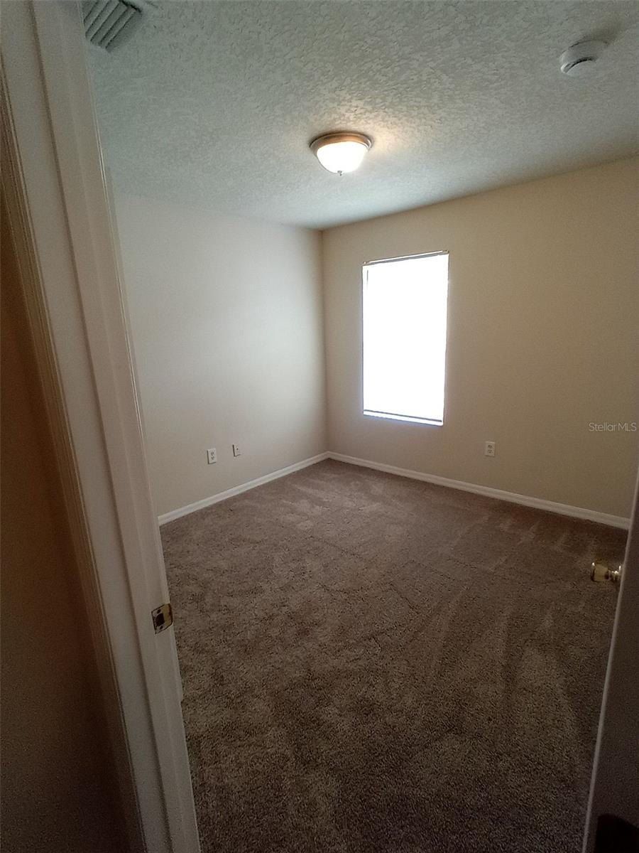 880 E COLUMBIA AVE, KISSIMMEE, FL — photo 25